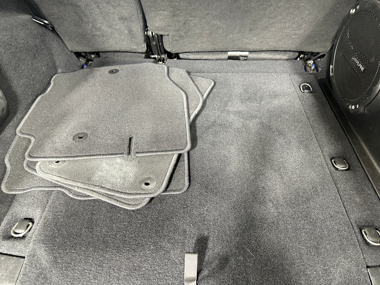 Thumbnail: 2019 Jeep Wrangler - 7
