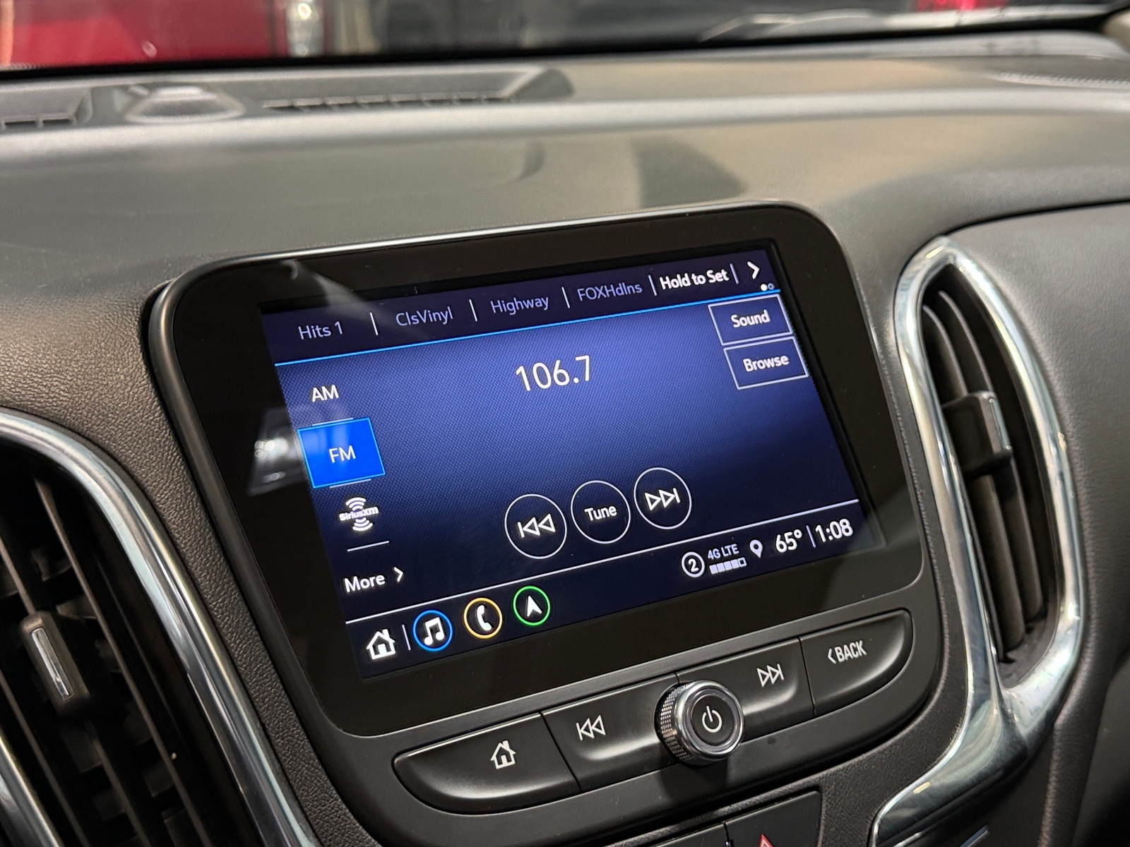 Thumbnail: 2022 Chevrolet Equinox - 4