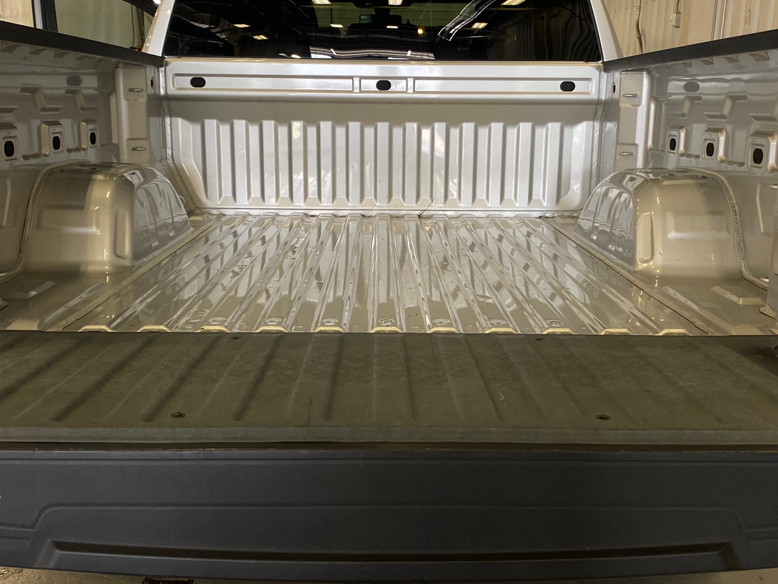 Thumbnail: 2020 Chevrolet Silverado 1500 - 7