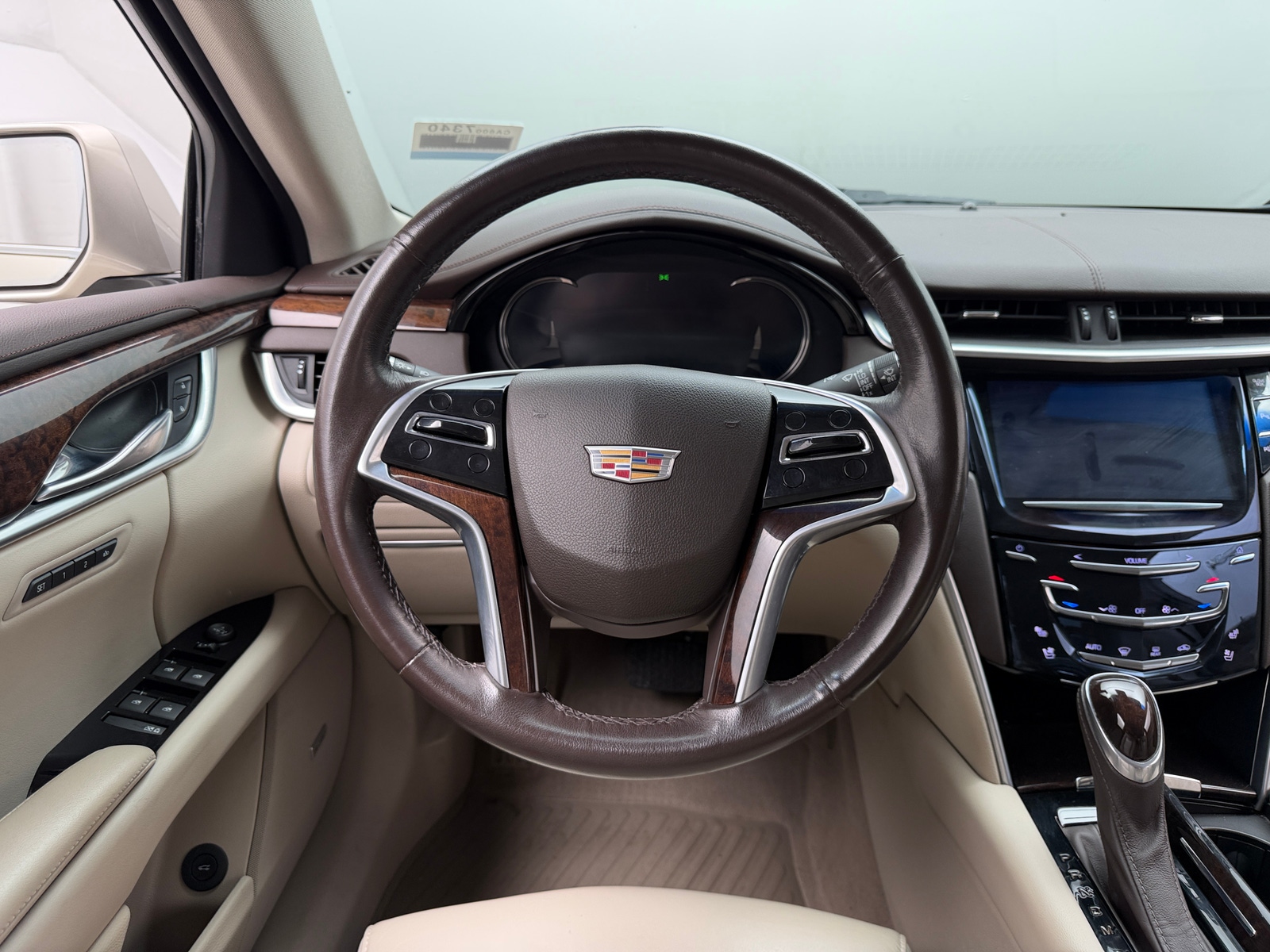Thumbnail: 2016 Cadillac XTS - 4