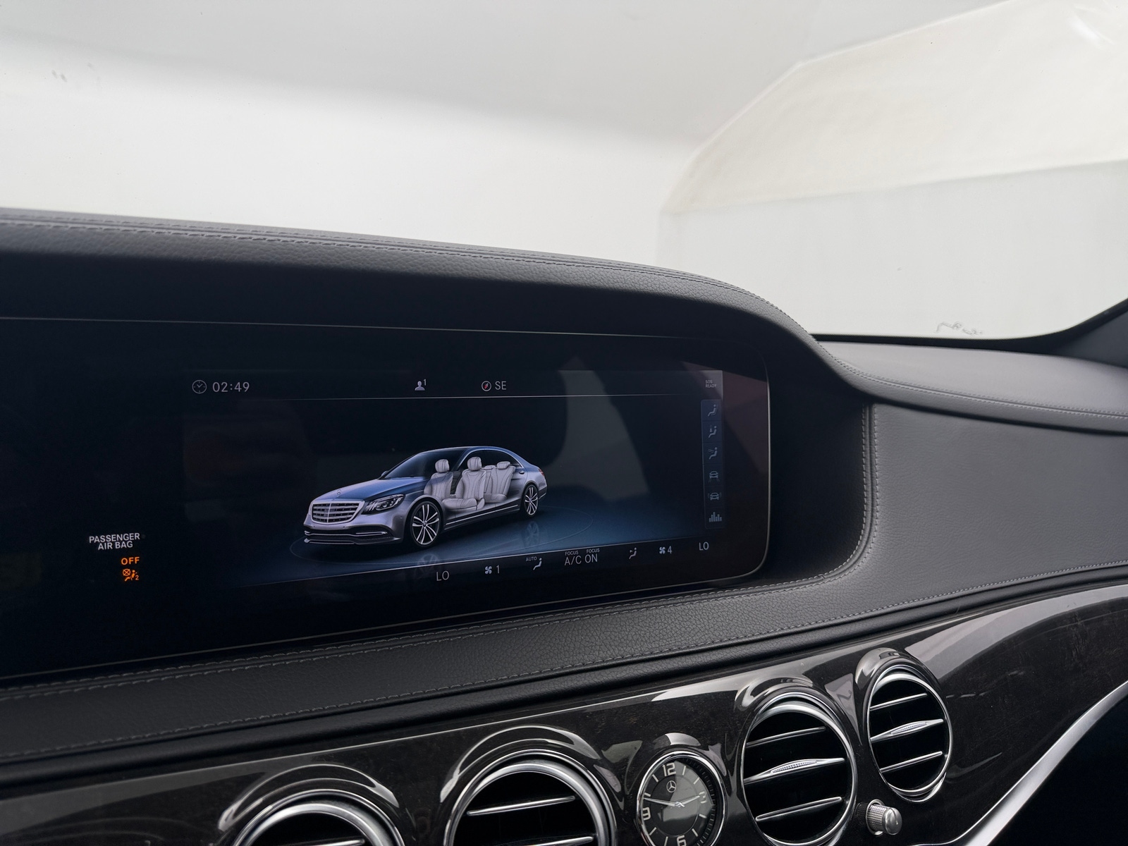 Thumbnail: 2018 Mercedes-Benz S-Class - 3