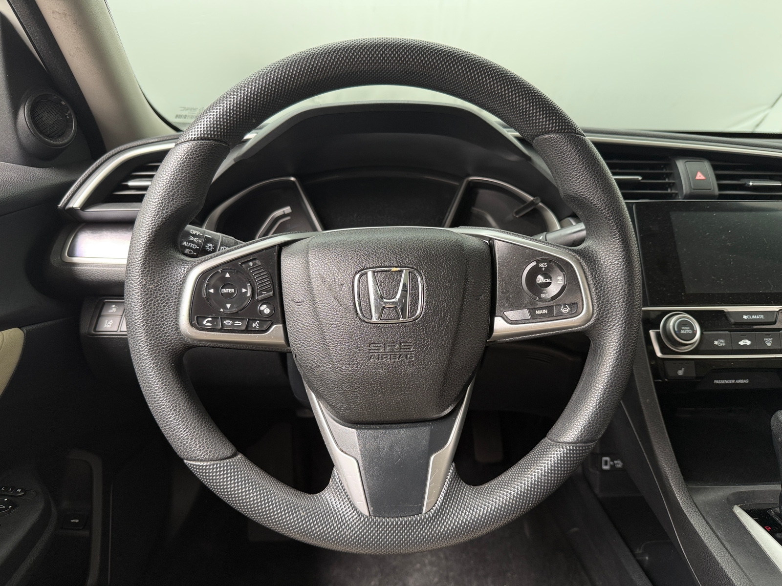 Thumbnail: 2016 Honda Civic - 5