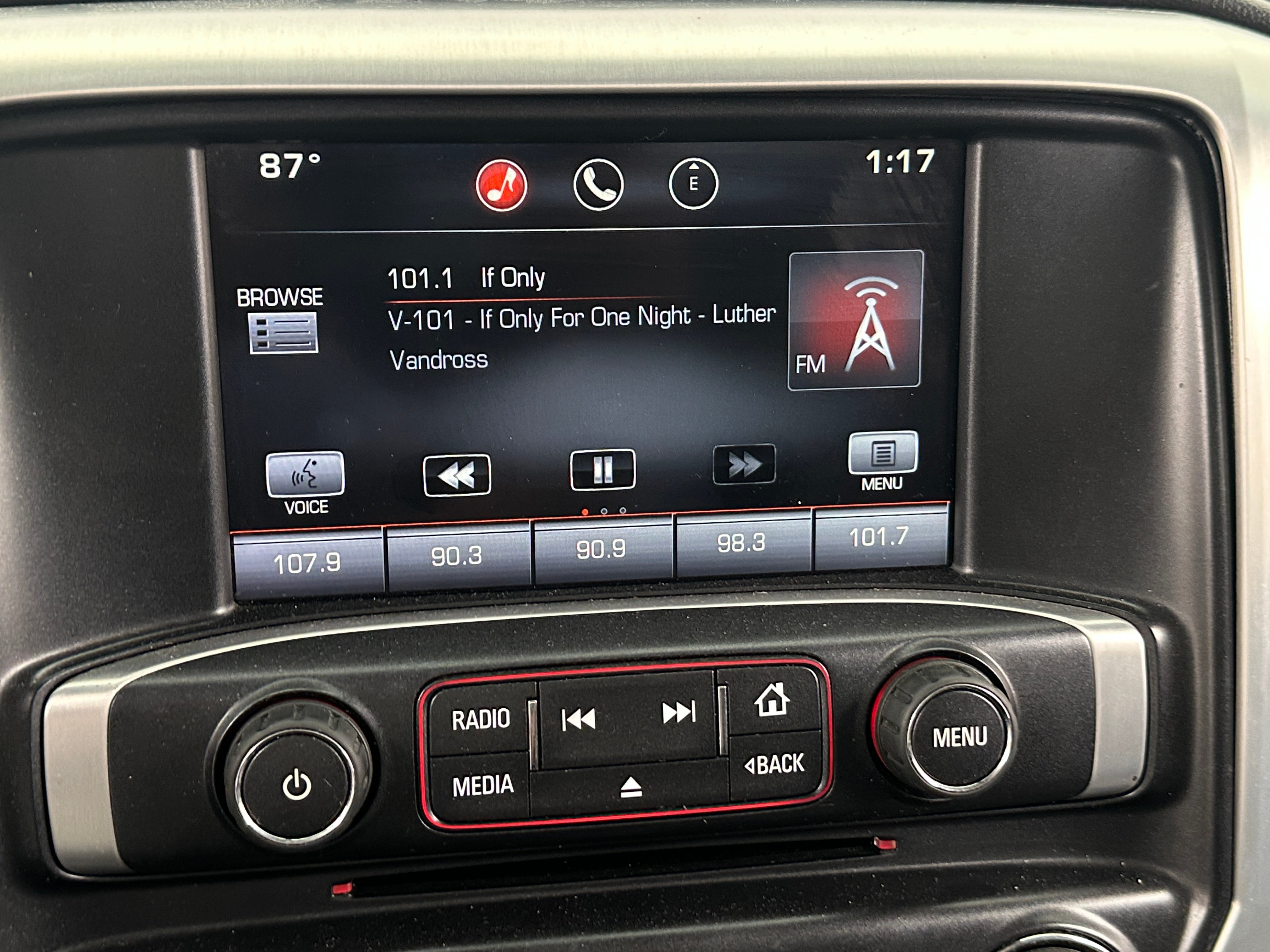 2015 GMC Sierra 1500 SLE - Photo 11