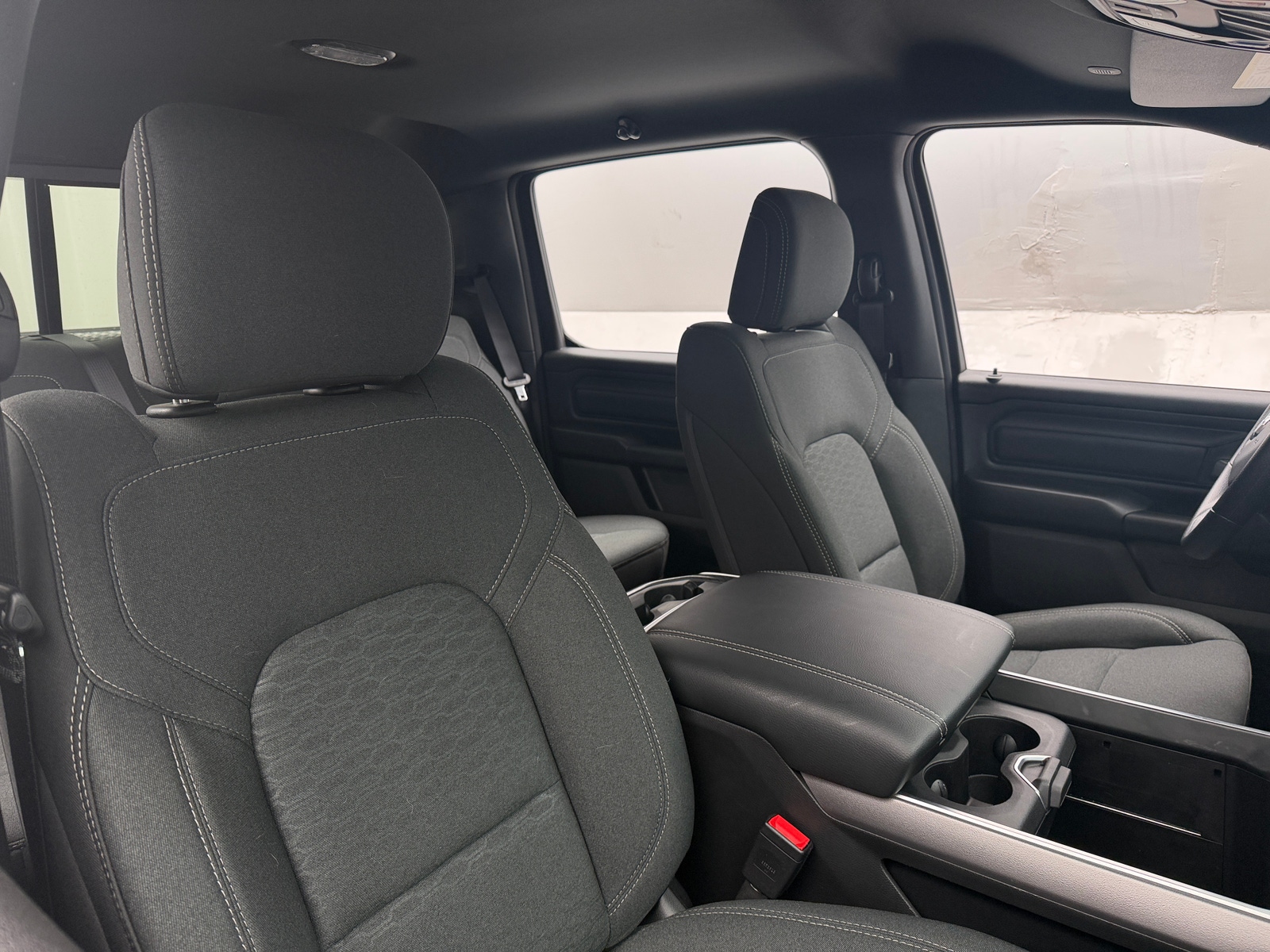 Thumbnail: 2025 RAM 1500 - 2