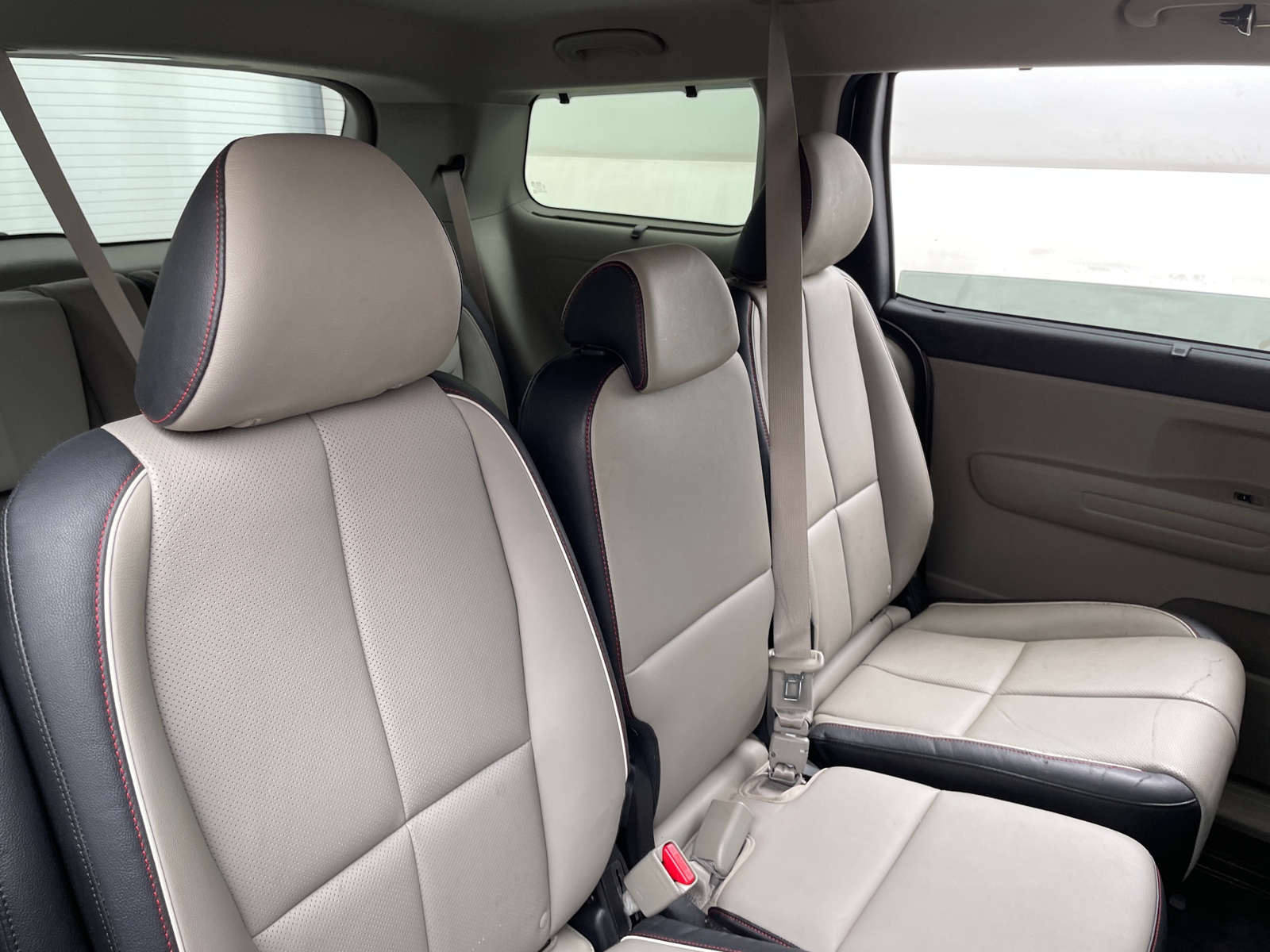 Thumbnail: 2019 Kia Sedona - 5