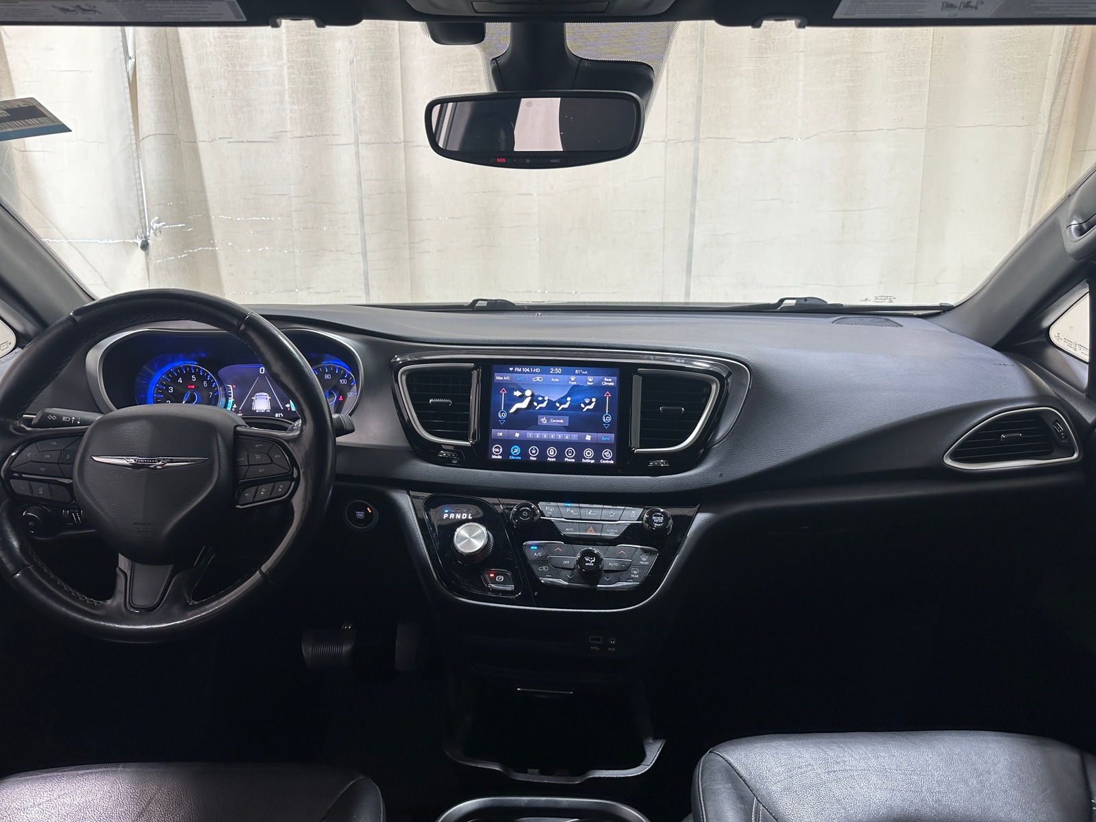 Thumbnail: 2020 Chrysler Pacifica - 2