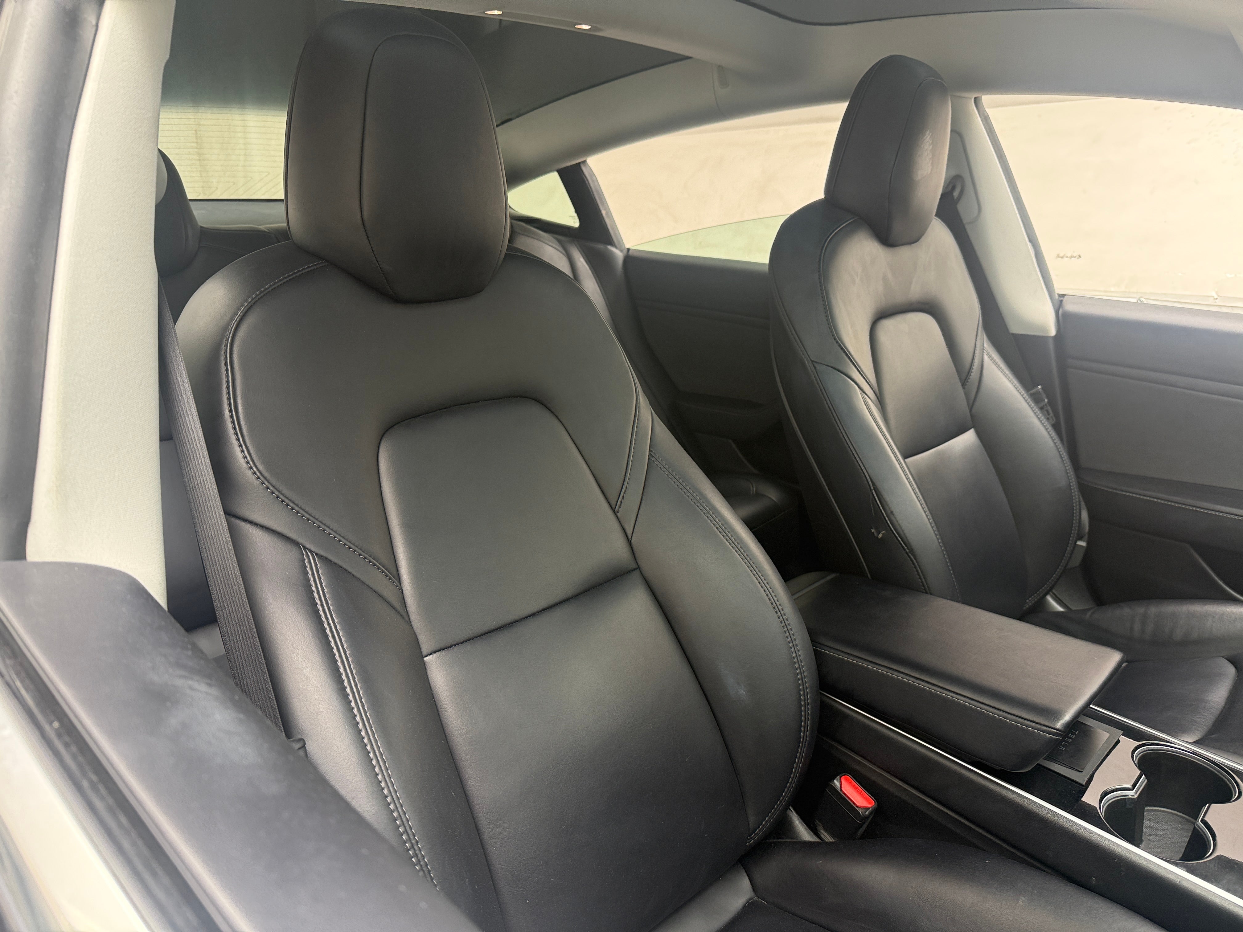 Used 2020 Tesla Model 3 Base with VIN 5YJ3E1EB5LF663813 for sale in Oak Creek, WI