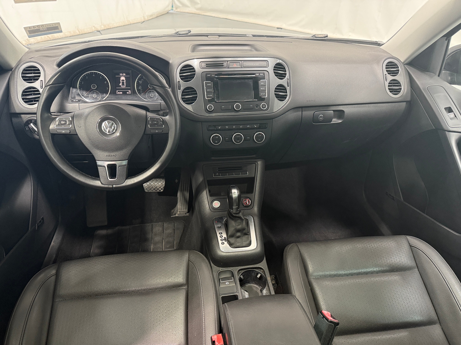 Thumbnail: 2015 Volkswagen Tiguan - 3