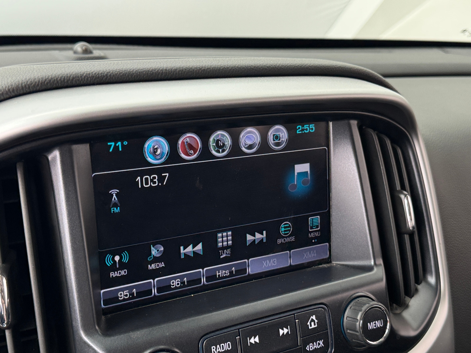 Thumbnail: 2018 Chevrolet Colorado - 4