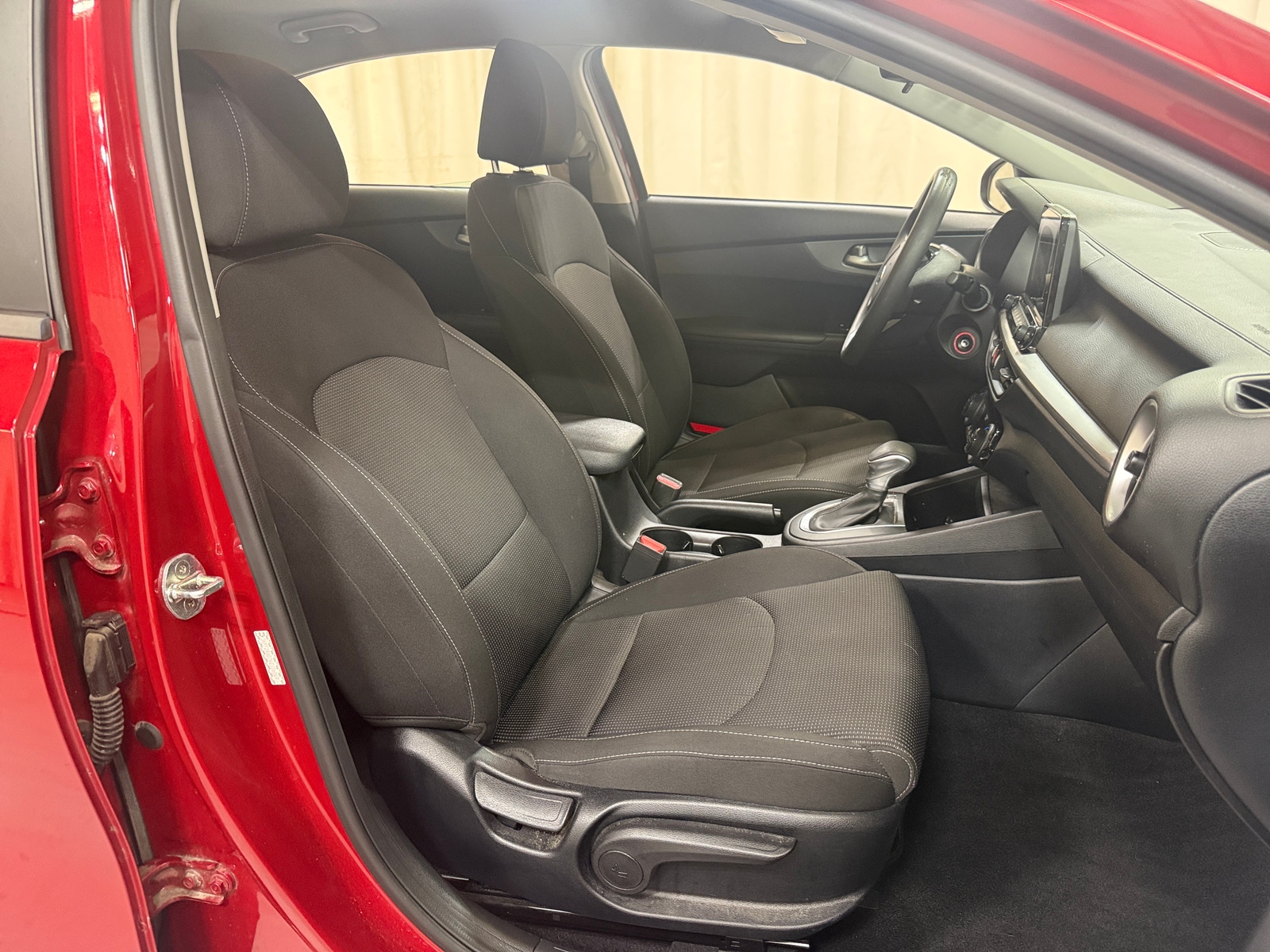 Thumbnail: 2019 Kia Forte - 2