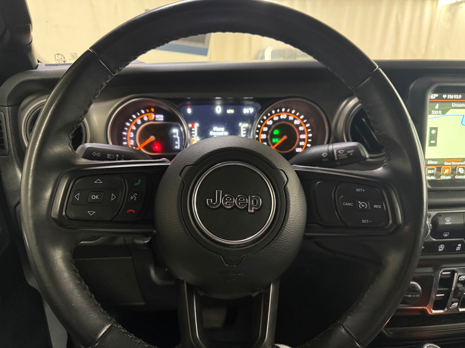 Thumbnail: 2022 Jeep Wrangler - 5