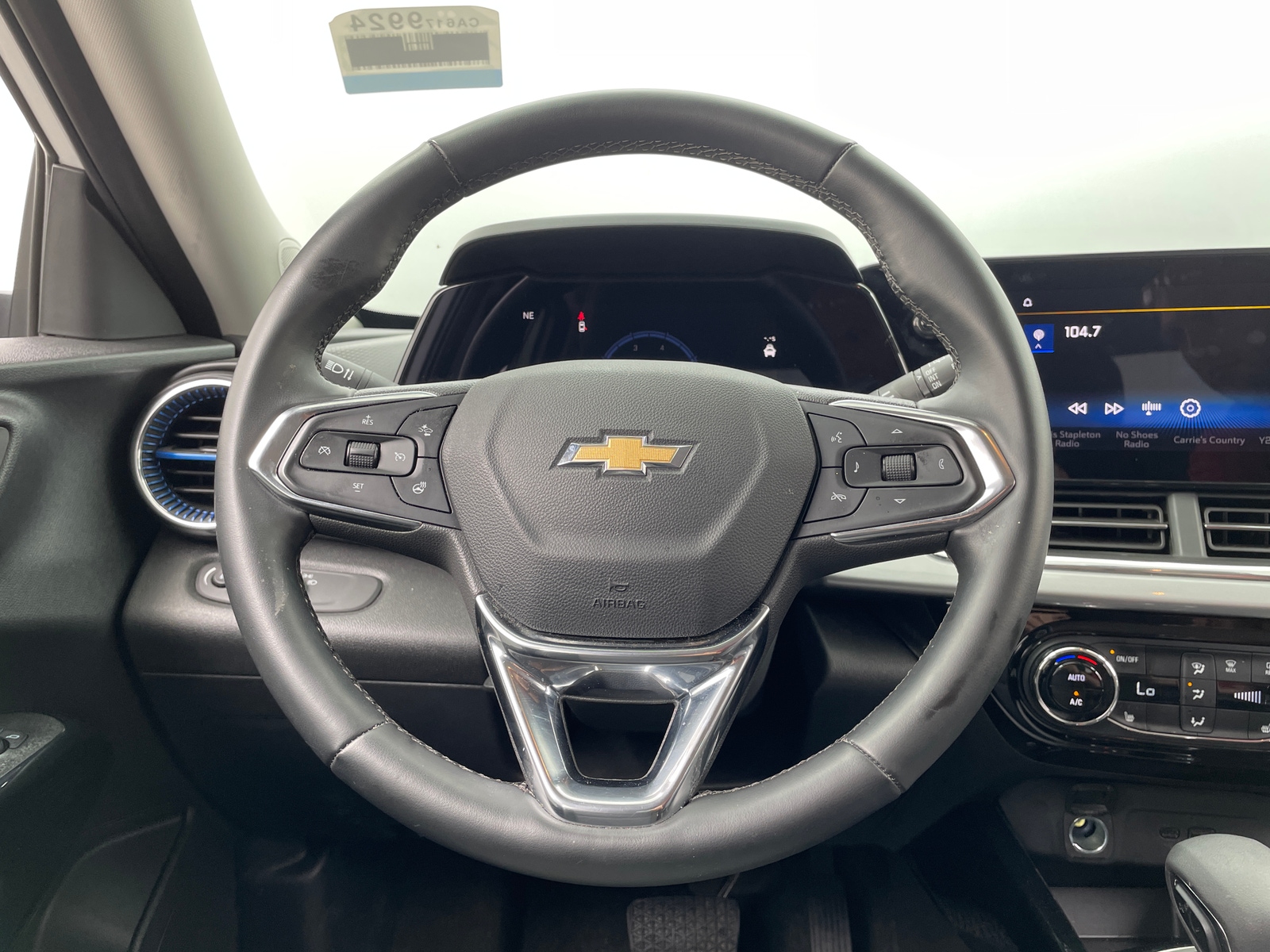 Thumbnail: 2025 Chevrolet Trax - 4