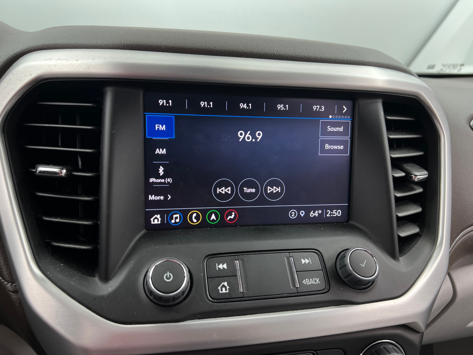 Thumbnail: 2022 GMC Acadia - 3