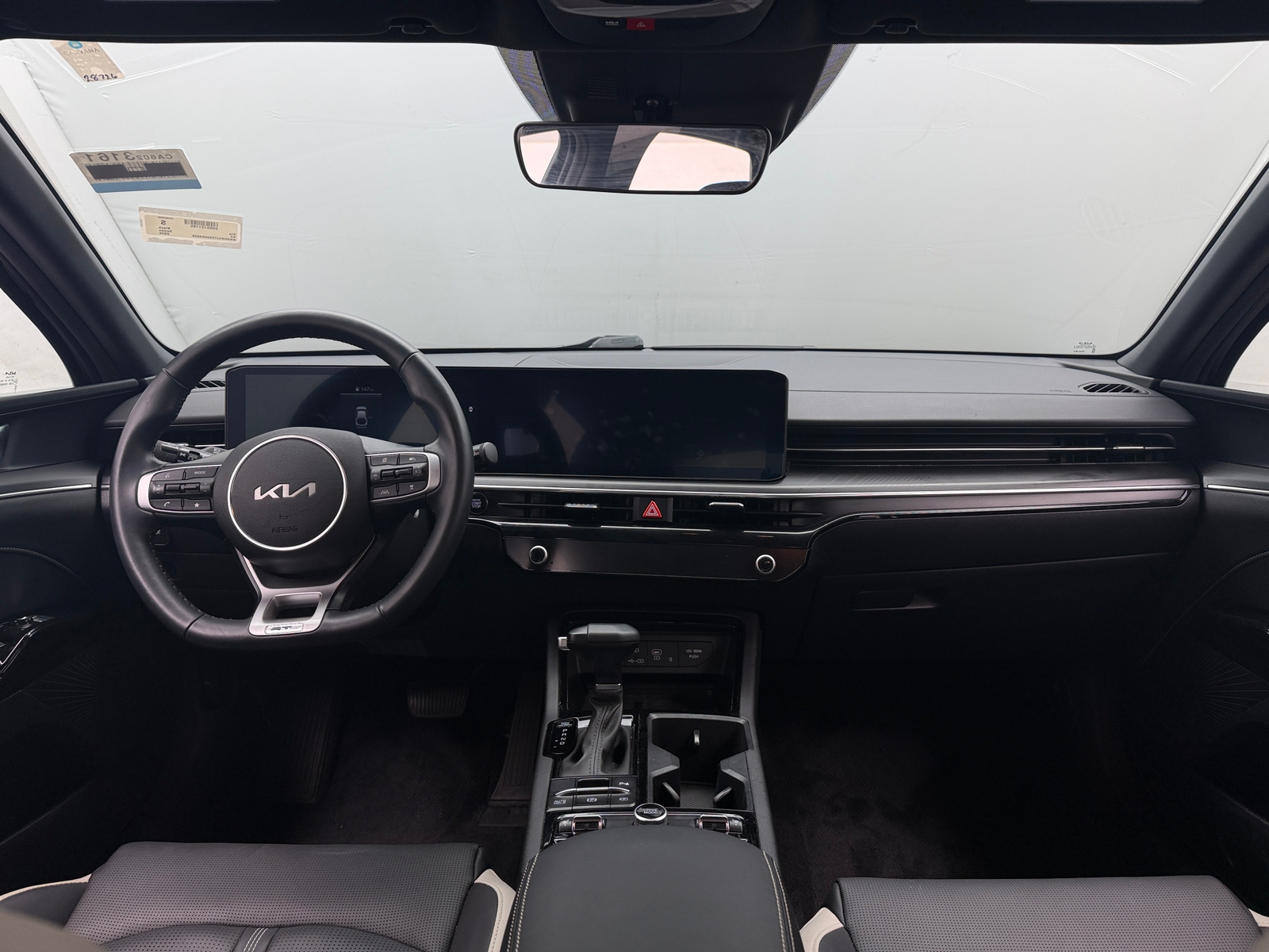 Thumbnail: 2025 Kia K5 - 2