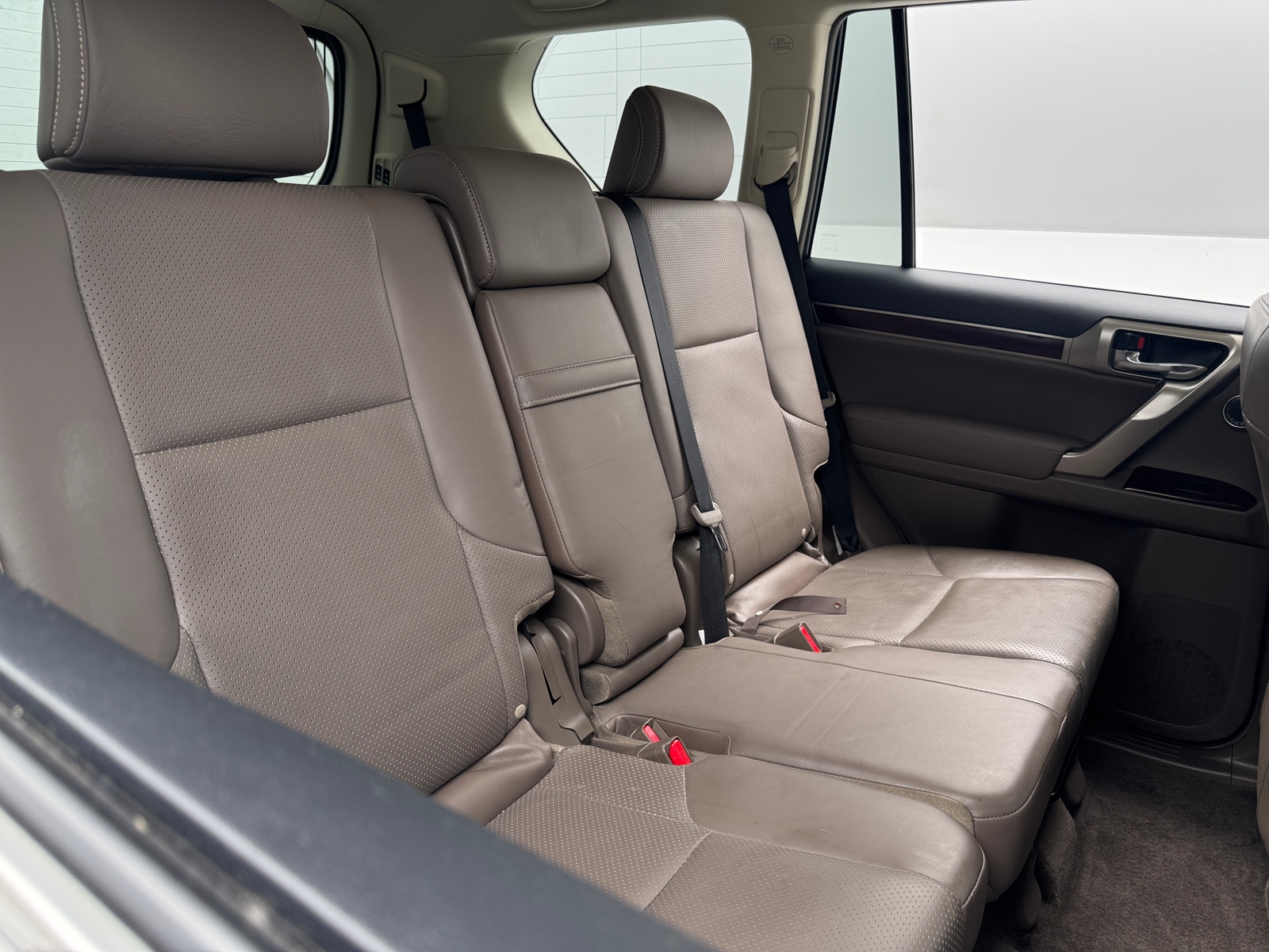 Thumbnail: 2015 Lexus GX - 5