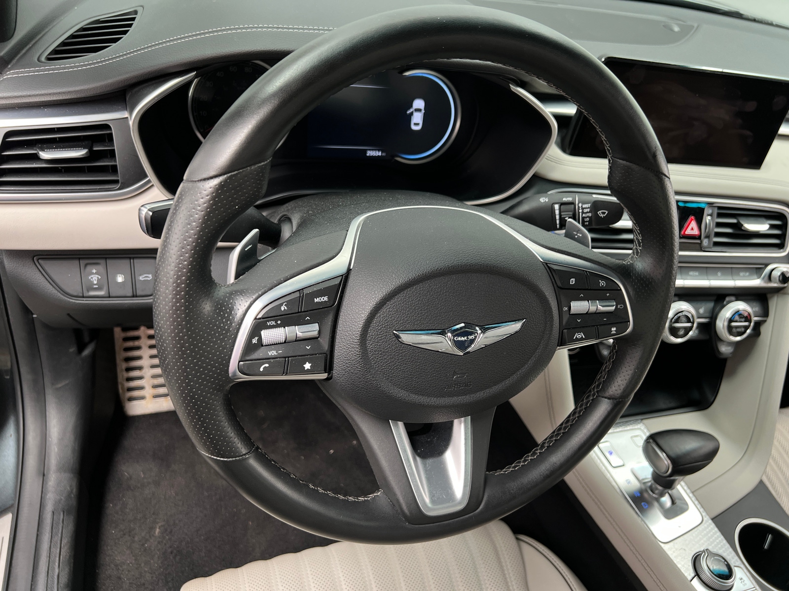 Thumbnail: 2023 Genesis G70 - 4