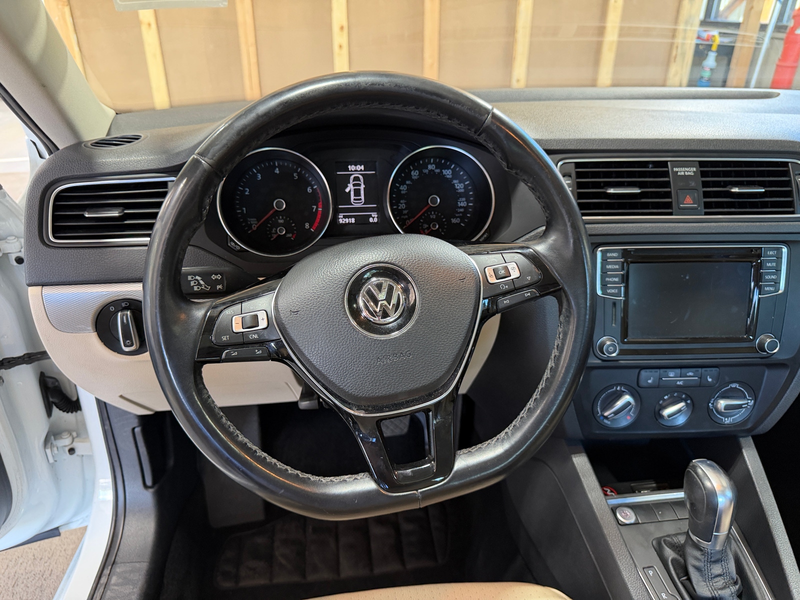 Thumbnail: 2017 Volkswagen Jetta - 4