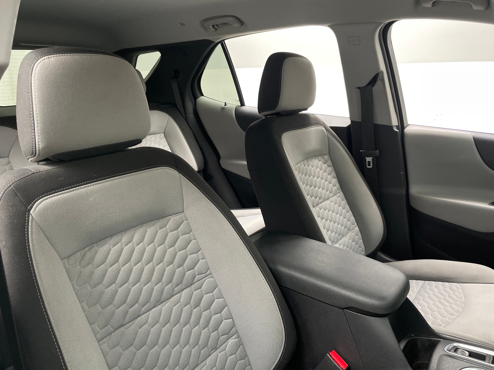Thumbnail: 2021 Chevrolet Equinox - 2