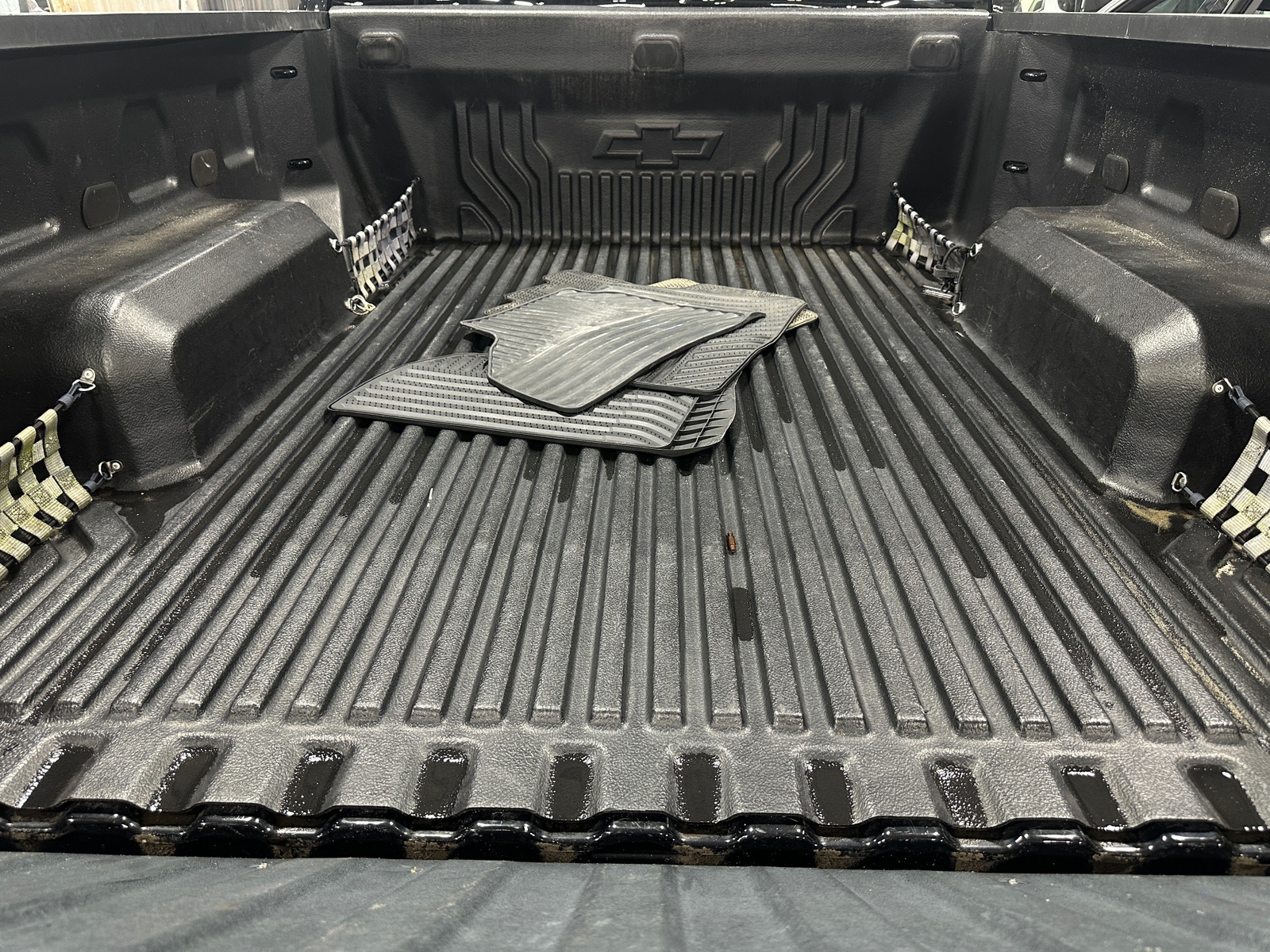 Thumbnail: 2022 Chevrolet Silverado 1500 - 6