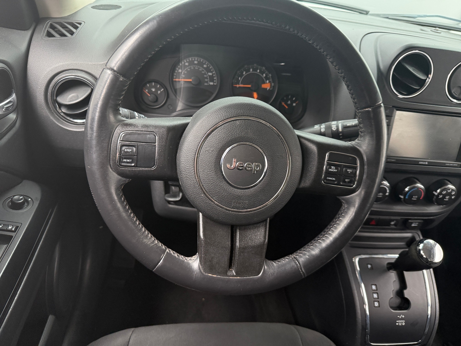 Thumbnail: 2017 Jeep Patriot - 5