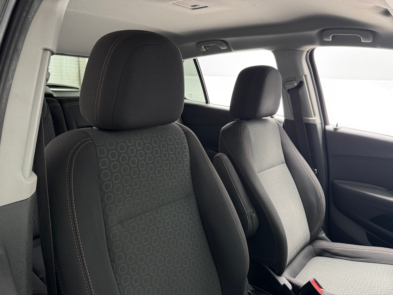 Thumbnail: 2020 Chevrolet Trax - 2