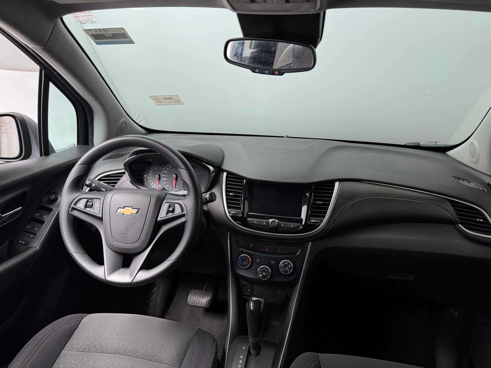 Thumbnail: 2020 Chevrolet Trax - 3