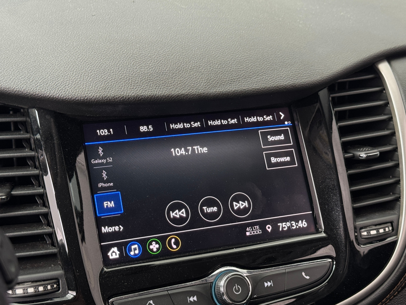 Thumbnail: 2020 Chevrolet Trax - 4
