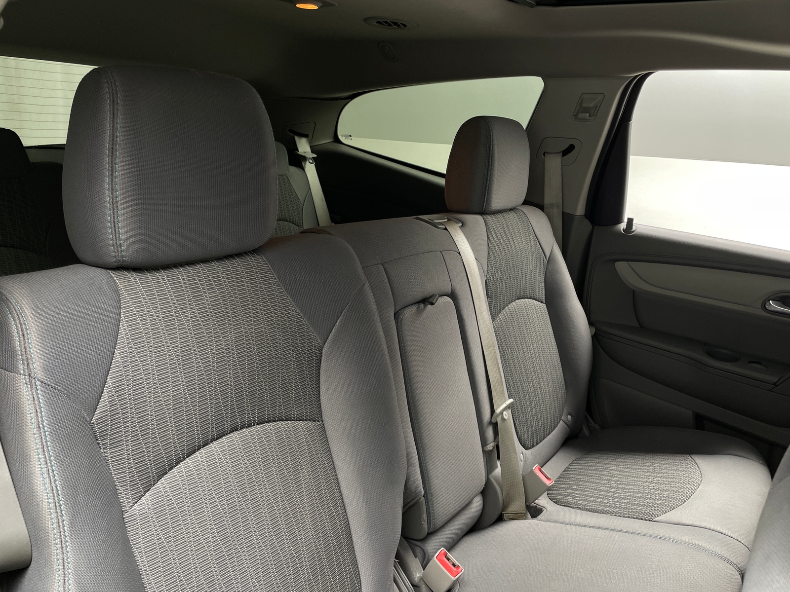 Thumbnail: 2015 Chevrolet Traverse - 6