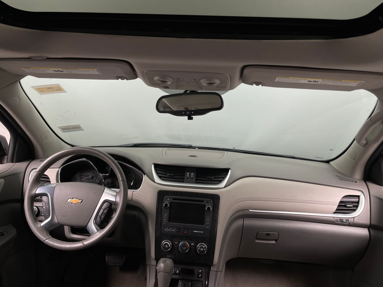 Thumbnail: 2015 Chevrolet Traverse - 3