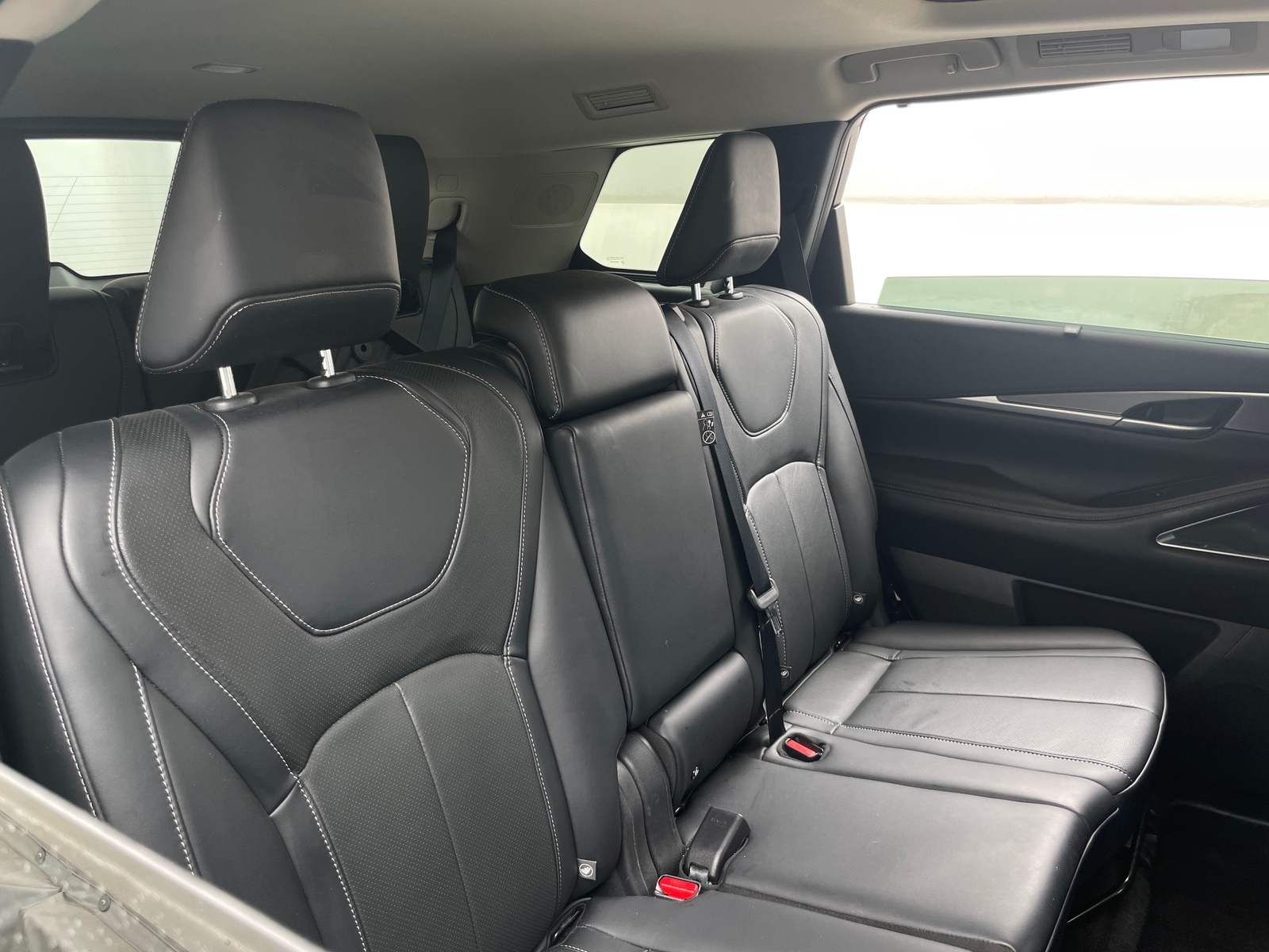 Thumbnail: 2023 INFINITI QX60 - 5