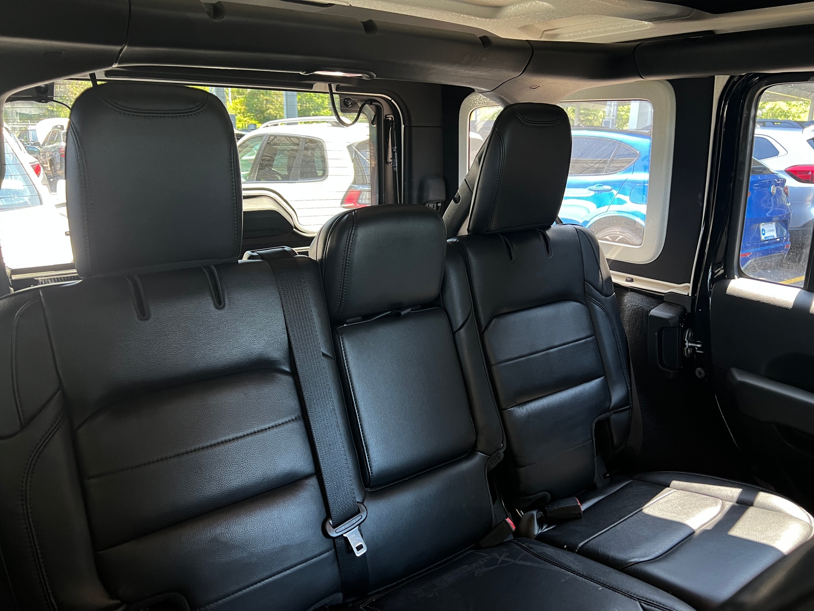 Thumbnail: 2020 Jeep Wrangler - 5