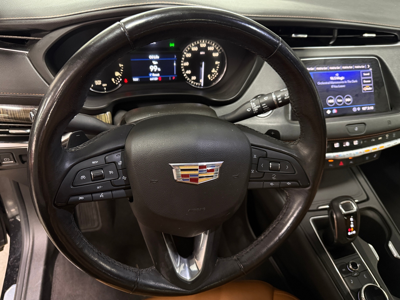 Thumbnail: 2019 Cadillac XT4 - 4
