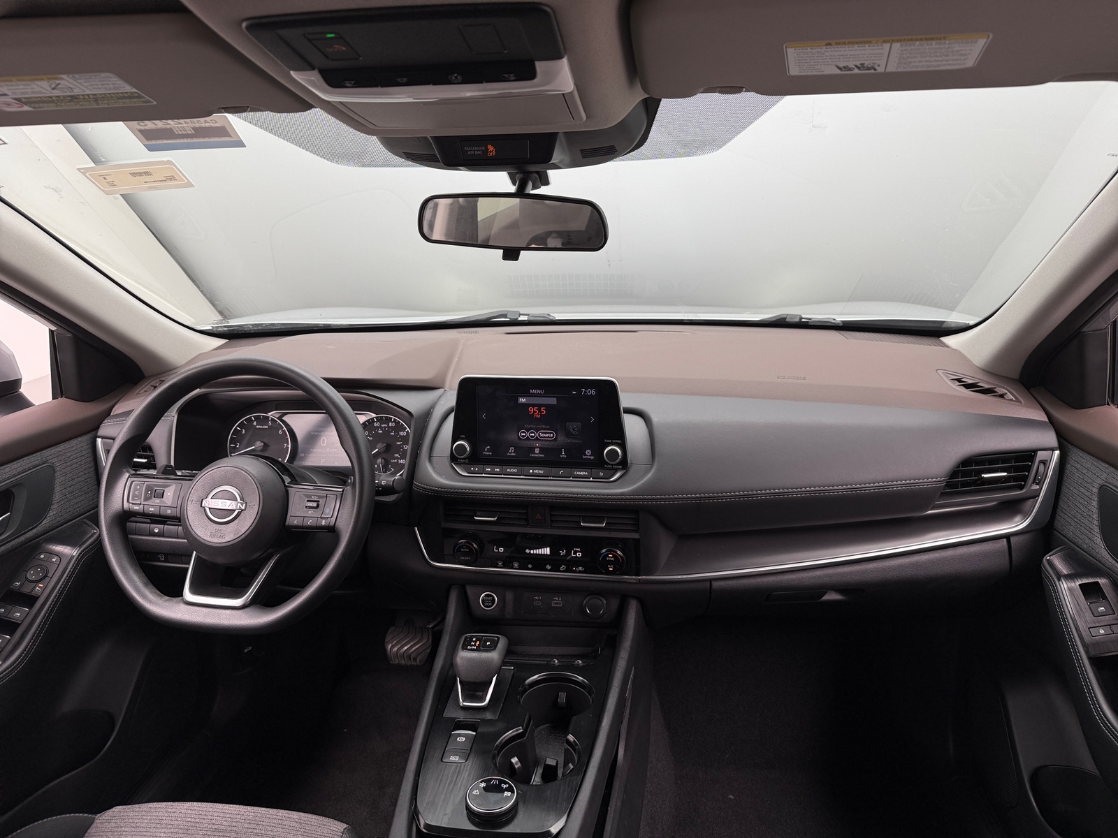Thumbnail: 2023 Nissan Rogue - 3
