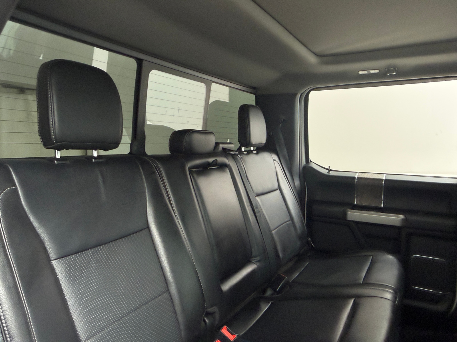 Thumbnail: 2019 Ford Econoline - 5