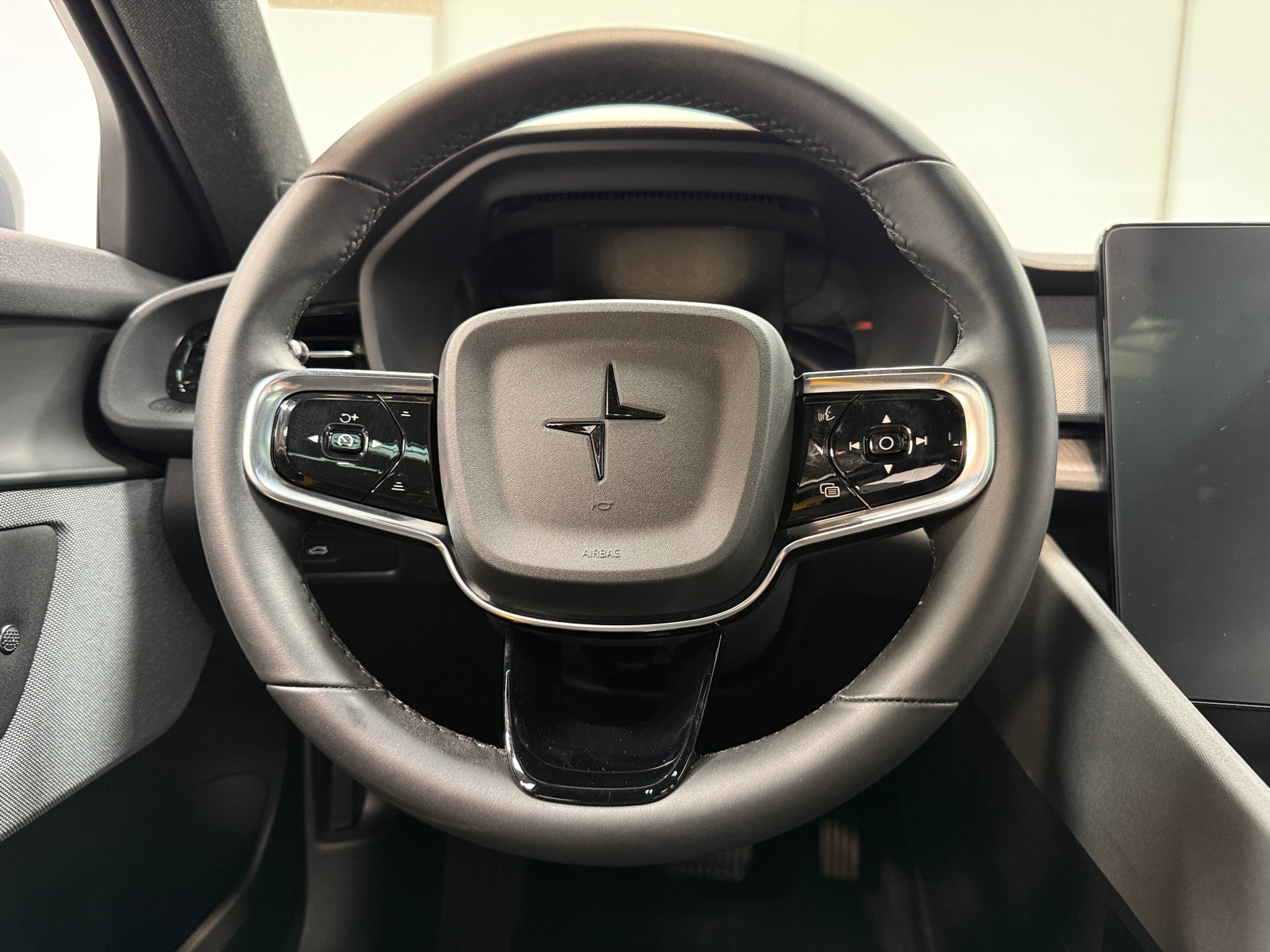 Thumbnail: 2023 Polestar 2 - 5