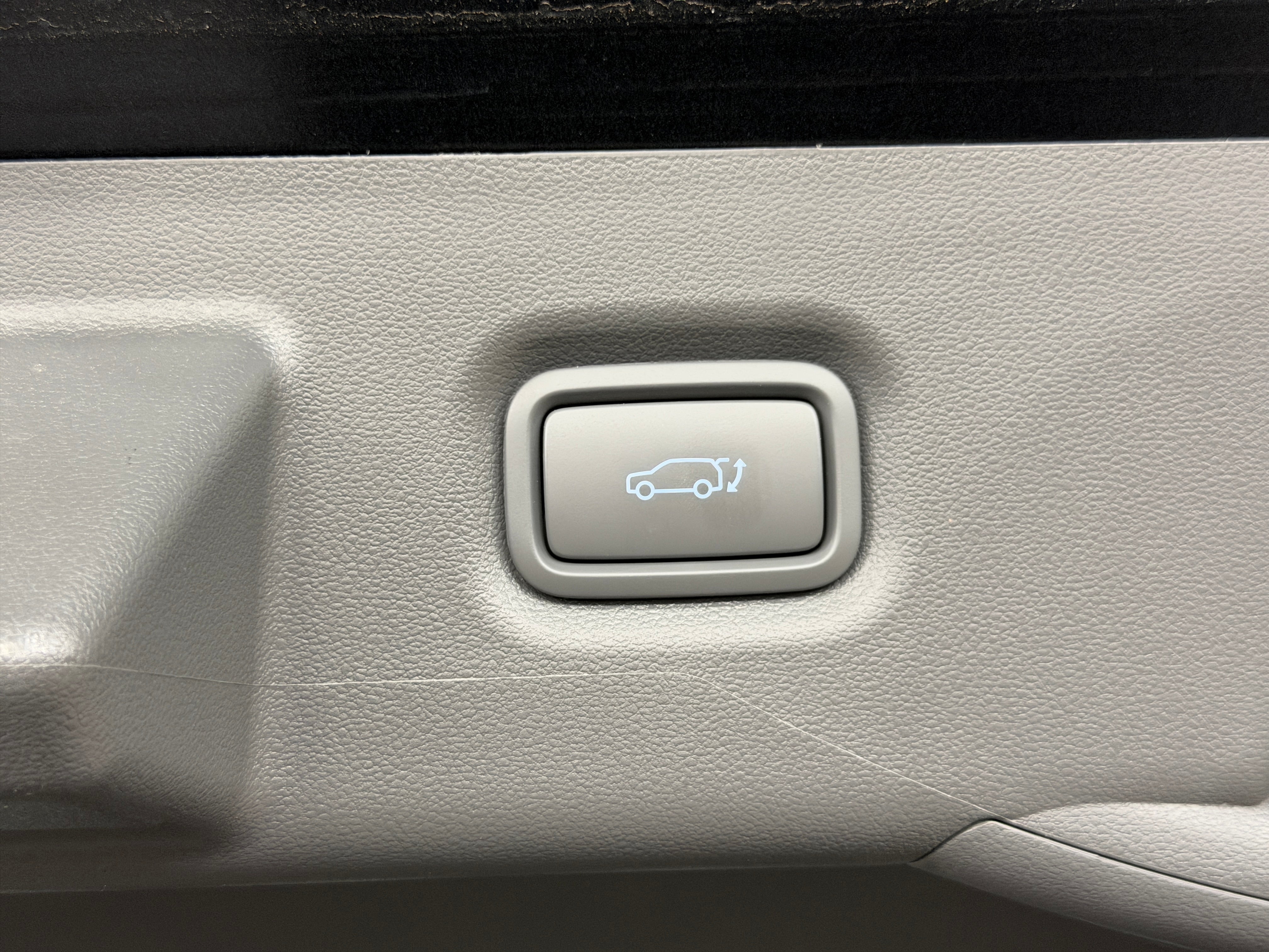 Used 2026 Hyundai IONIQ 5 SEL with VIN 7YAKN4DA2TY057688 for sale in Pewaukee, WI