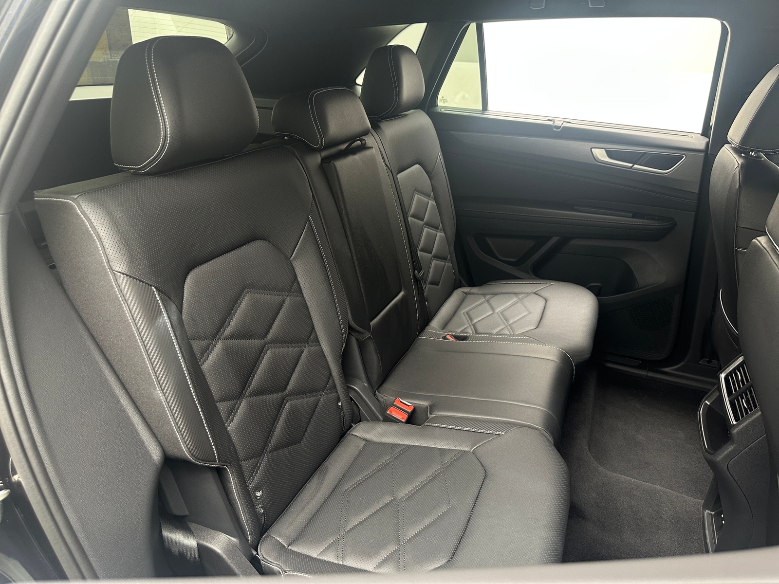 Thumbnail: 2026 Volkswagen Atlas - 5