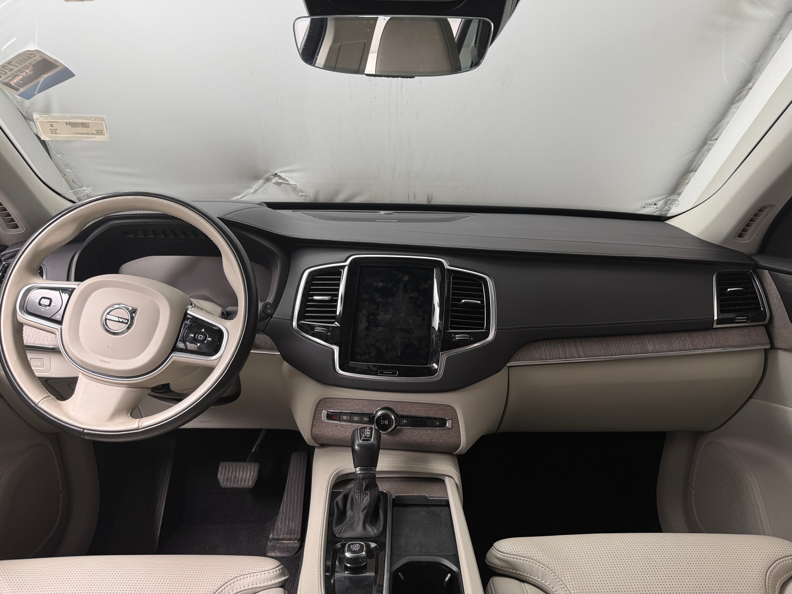 Thumbnail: 2022 Volvo XC90 - 2