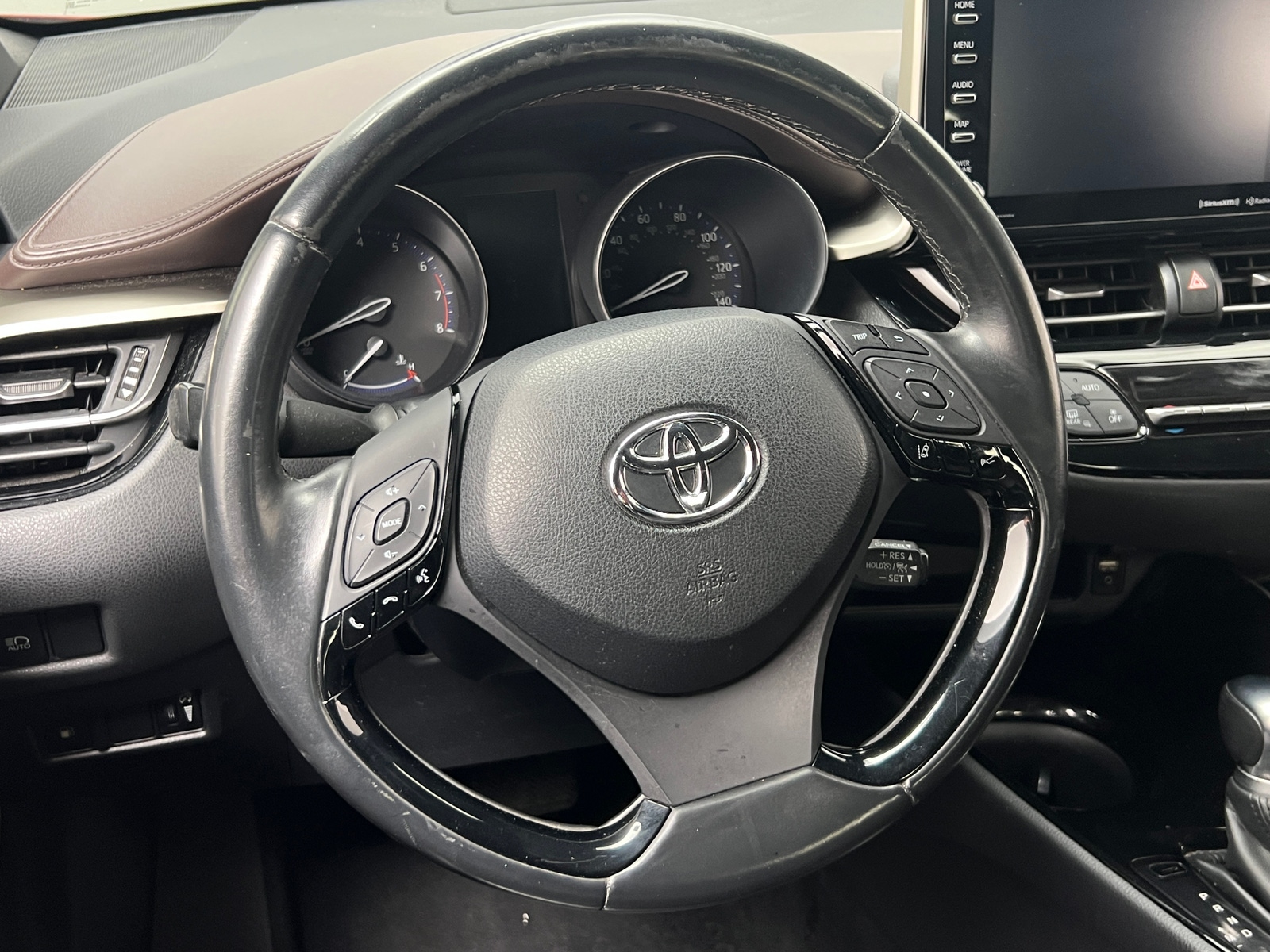 Thumbnail: 2019 Toyota C-HR - 4