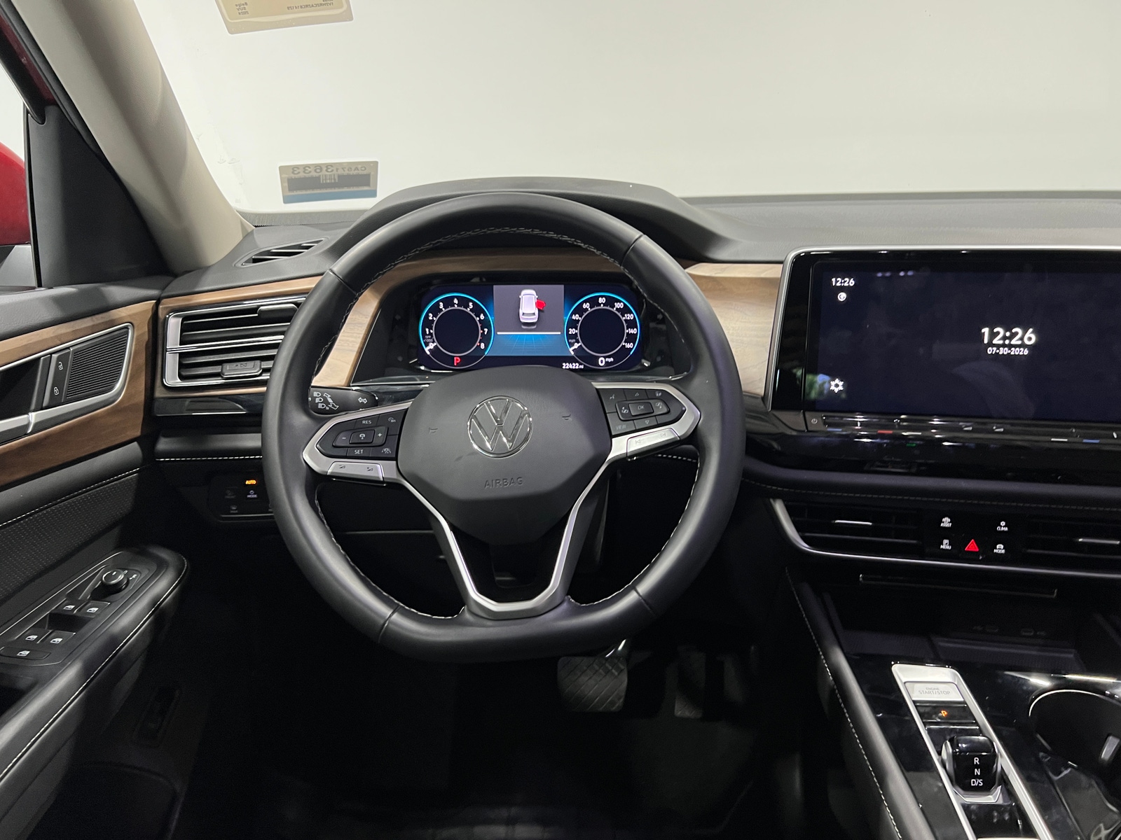 Thumbnail: 2024 Volkswagen Atlas - 4