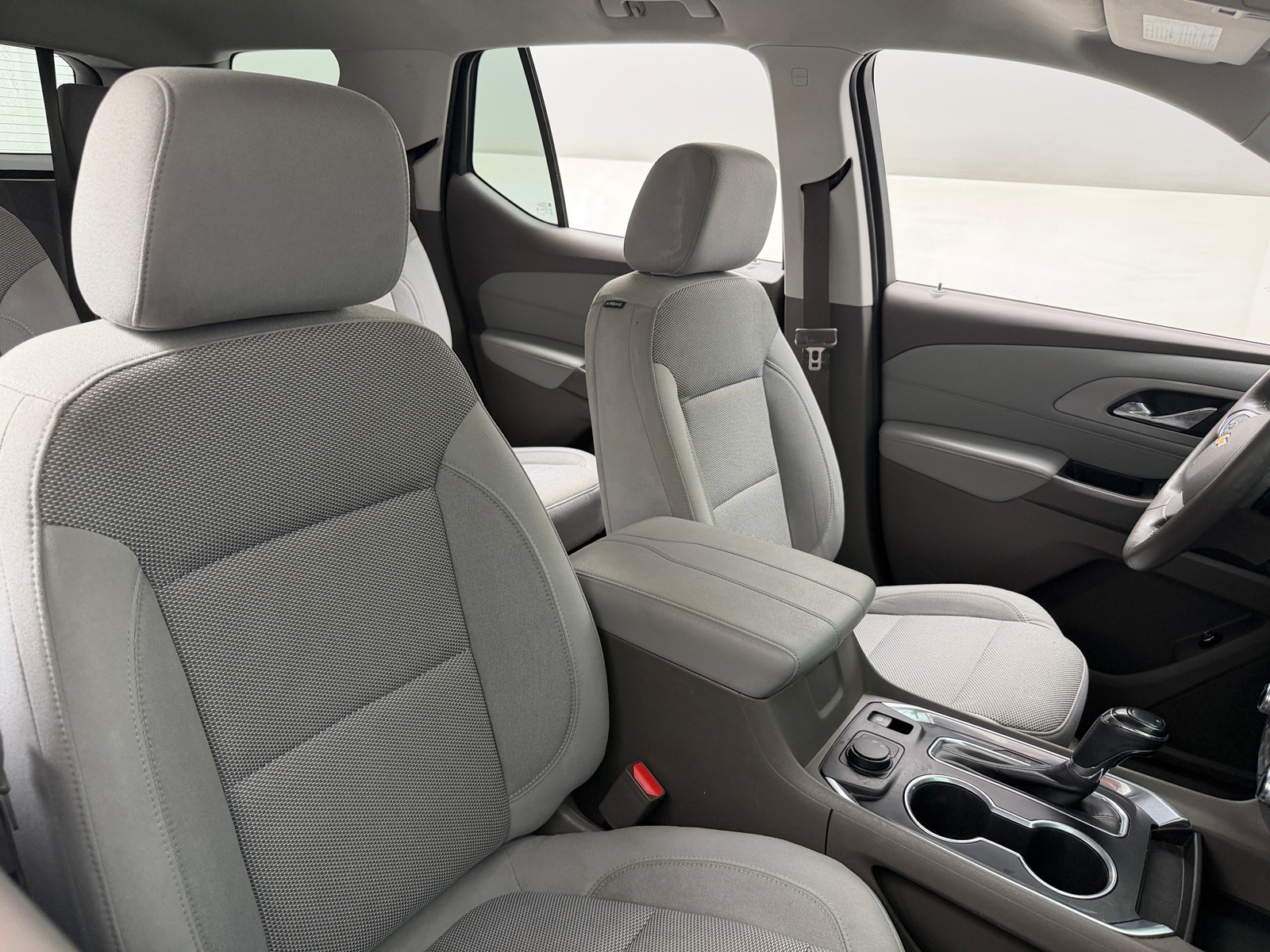 Thumbnail: 2020 Chevrolet Traverse - 2