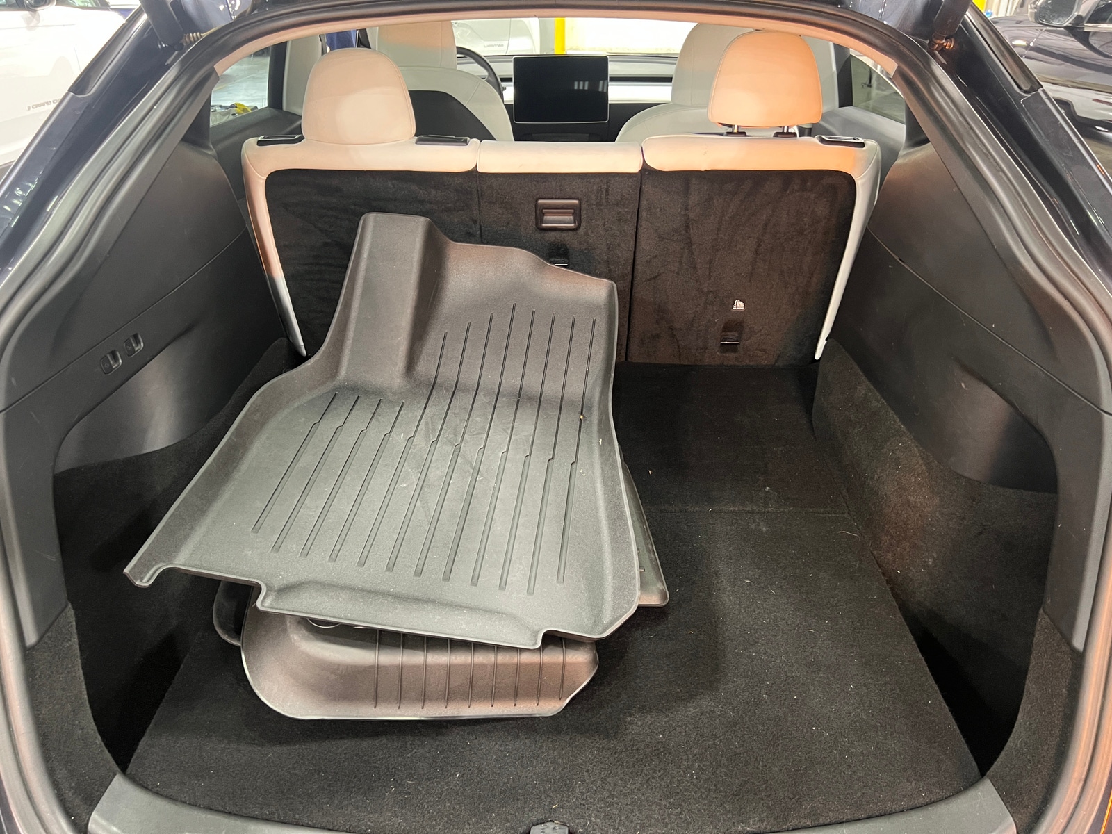 Thumbnail: 2022 Tesla Model Y - 7