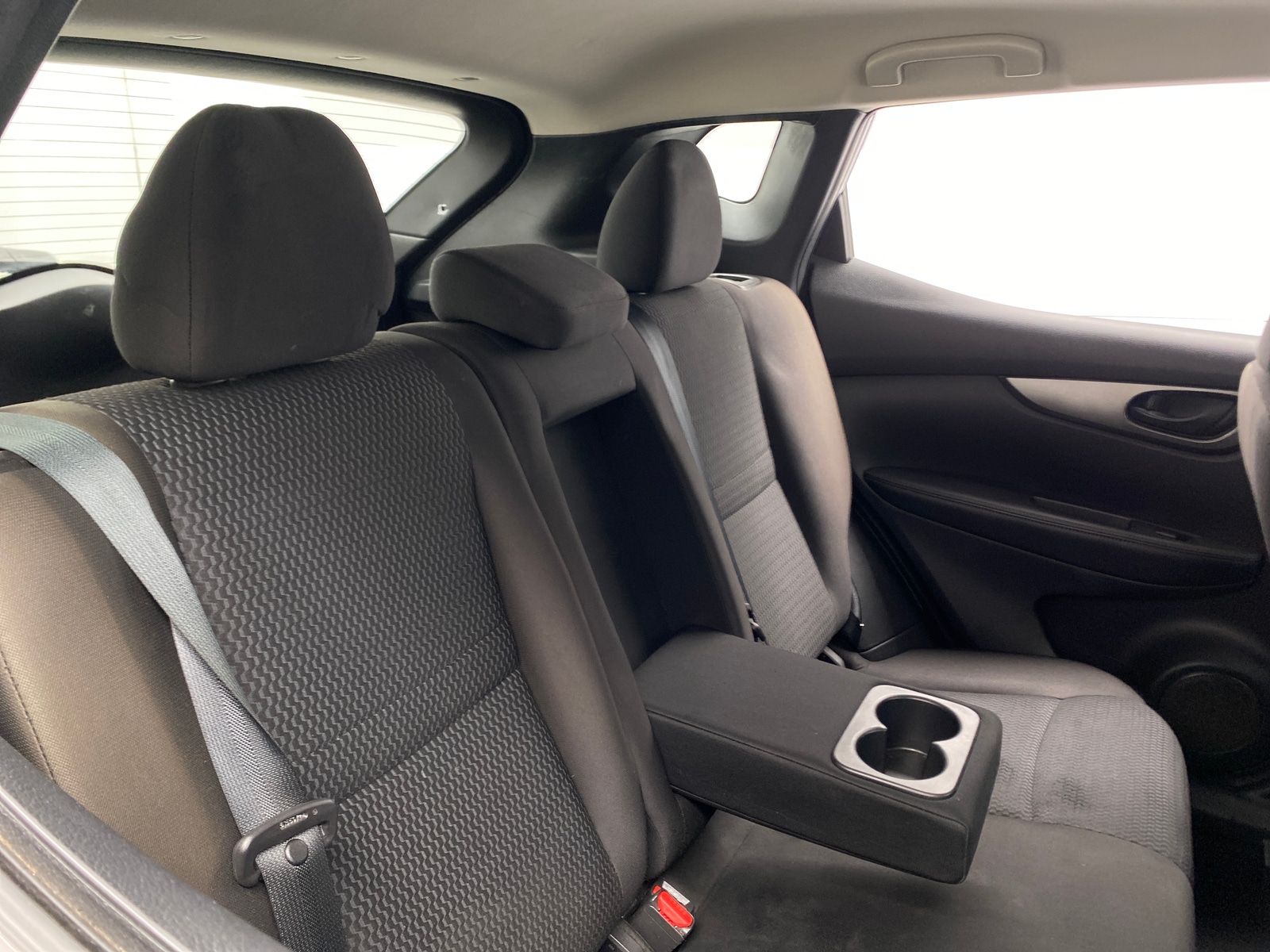 Thumbnail: 2019 Nissan Rogue Sport - 6