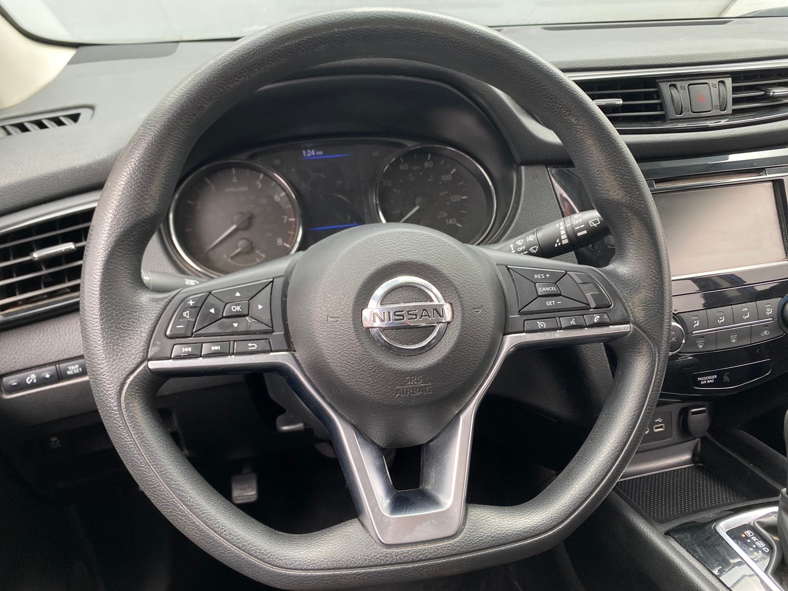 Thumbnail: 2019 Nissan Rogue Sport - 5