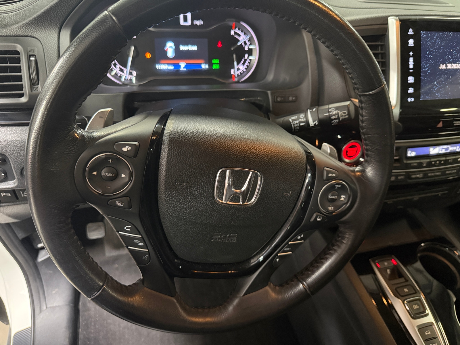 Thumbnail: 2017 Honda Pilot - 4