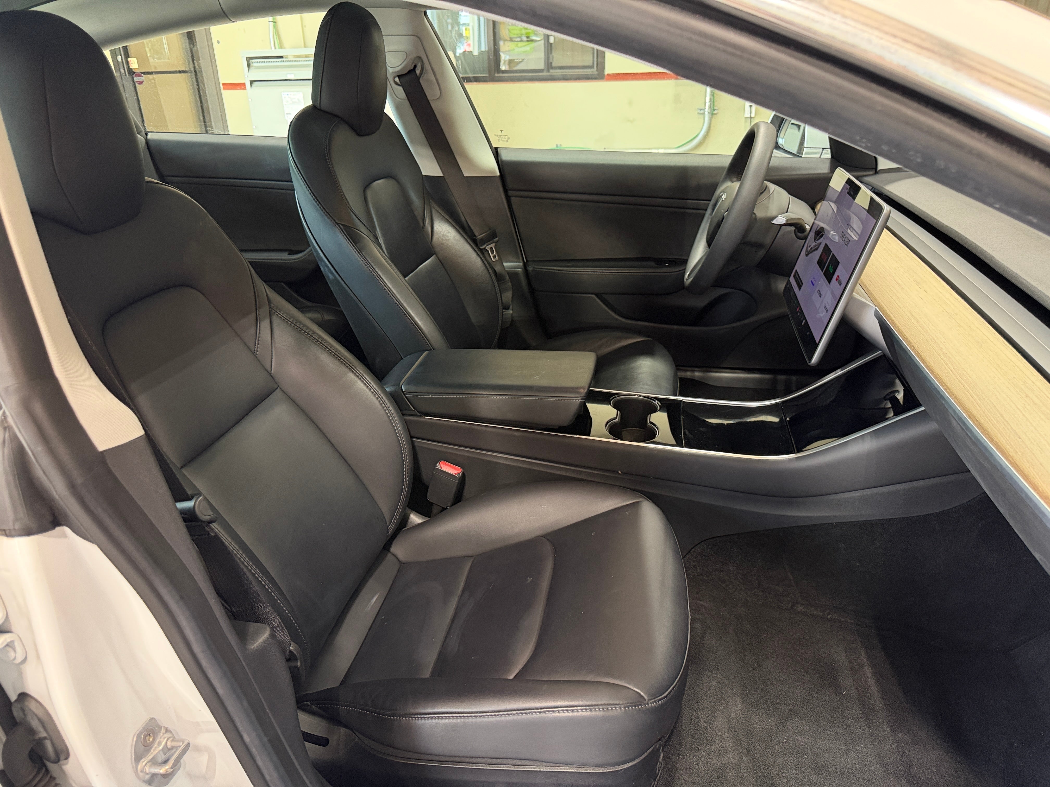 Used 2019 Tesla Model 3 Long Range with VIN 5YJ3E1EB1KF454082 for sale in Pewaukee, WI