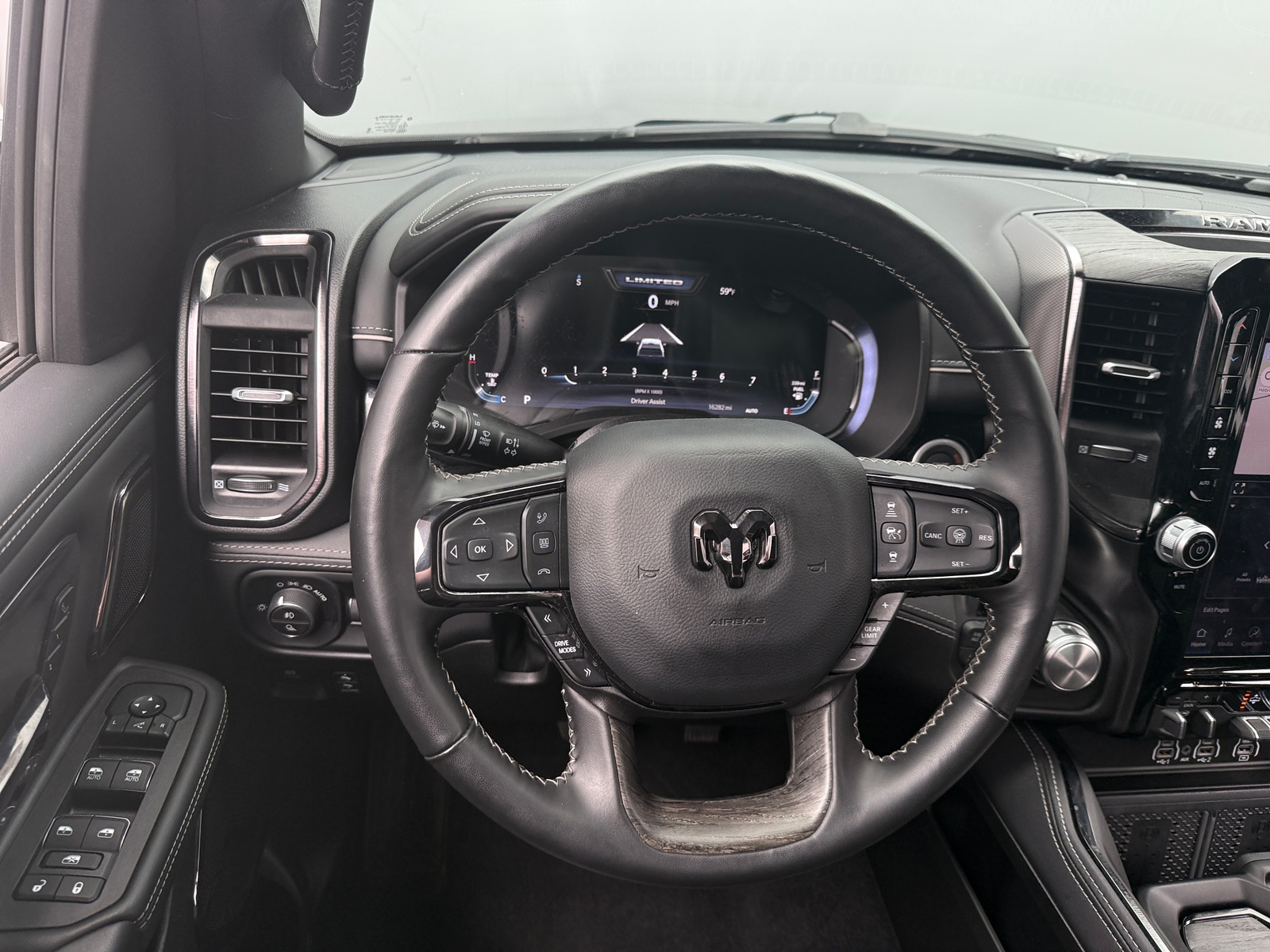 Thumbnail: 2026 RAM 1500 - 4