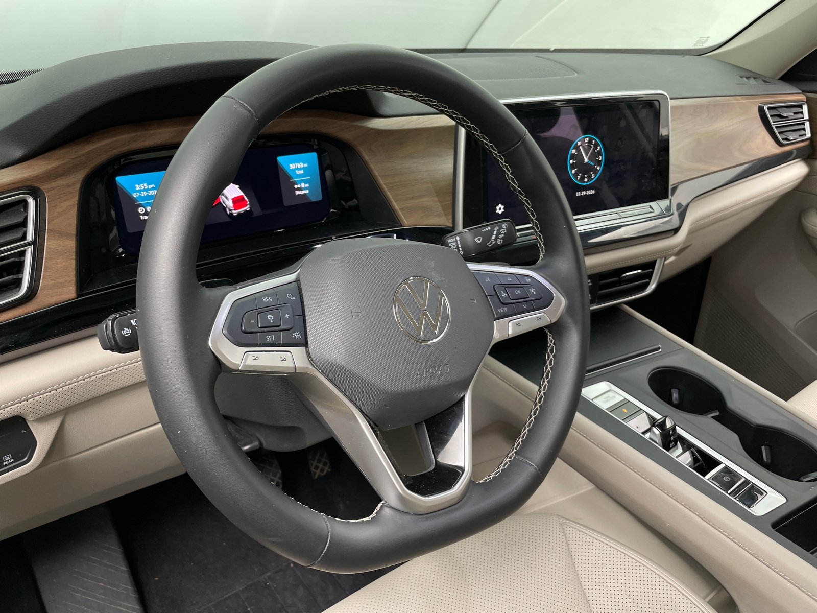 Thumbnail: 2024 Volkswagen Atlas - 4