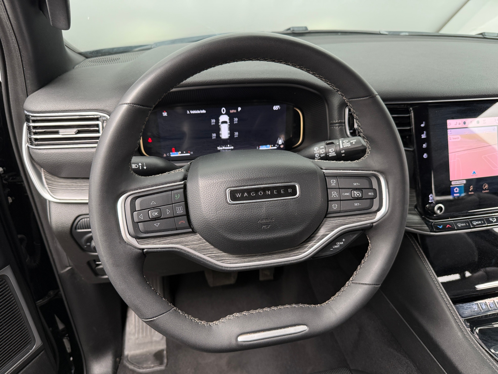 Thumbnail: 2024 Jeep Wagoneer - 4