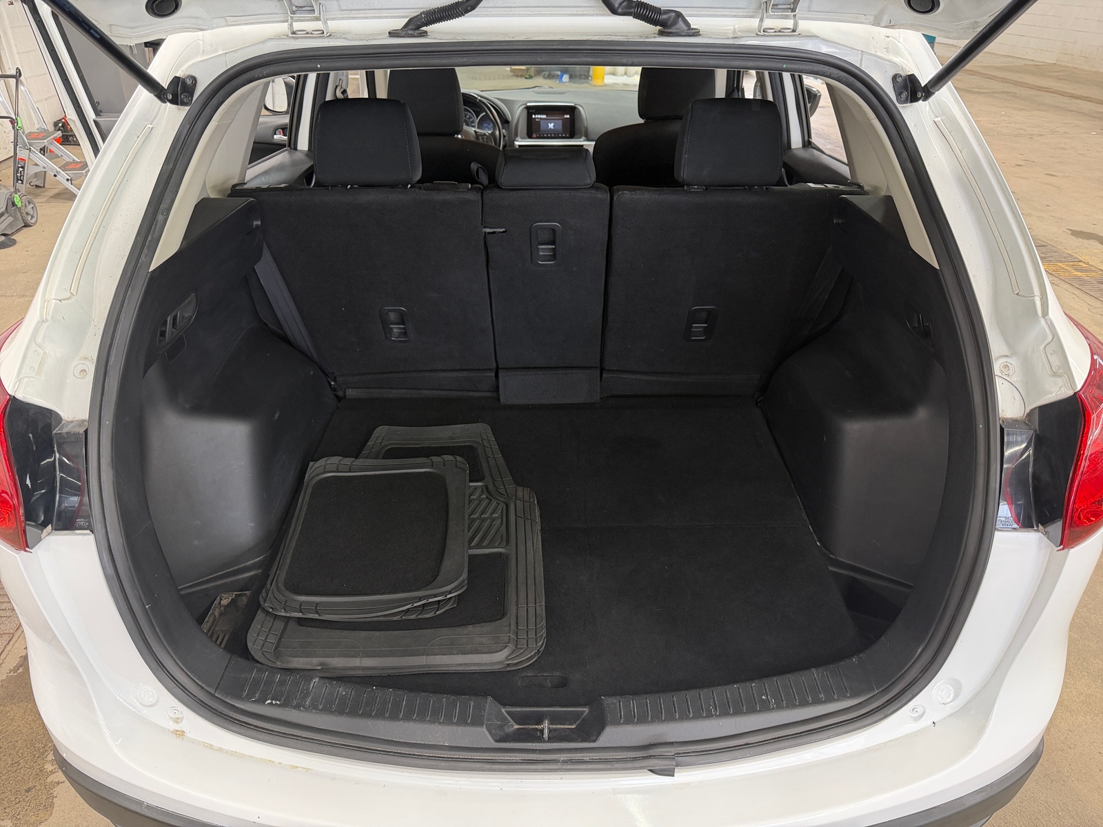 Thumbnail: 2016 Mazda CX-5 - 7